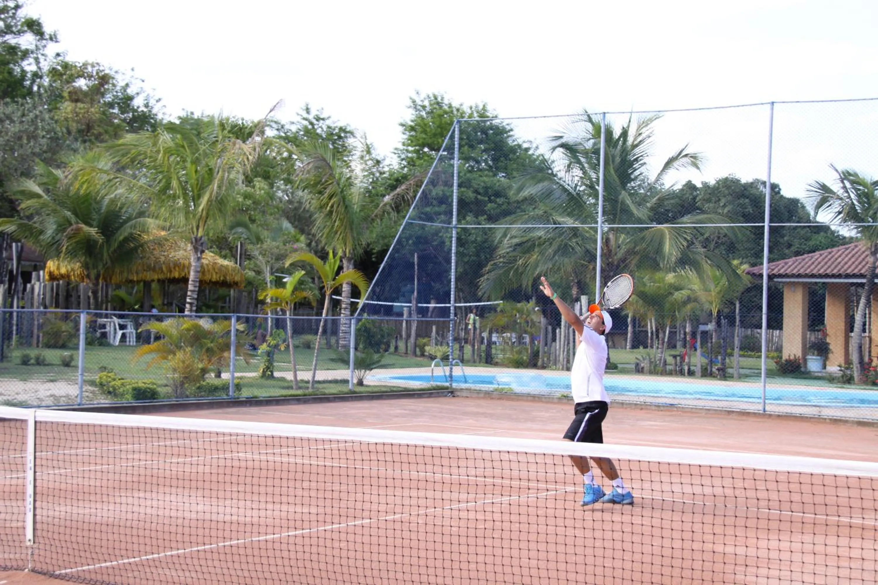 Tennis court in Acquamarine Park Hotel