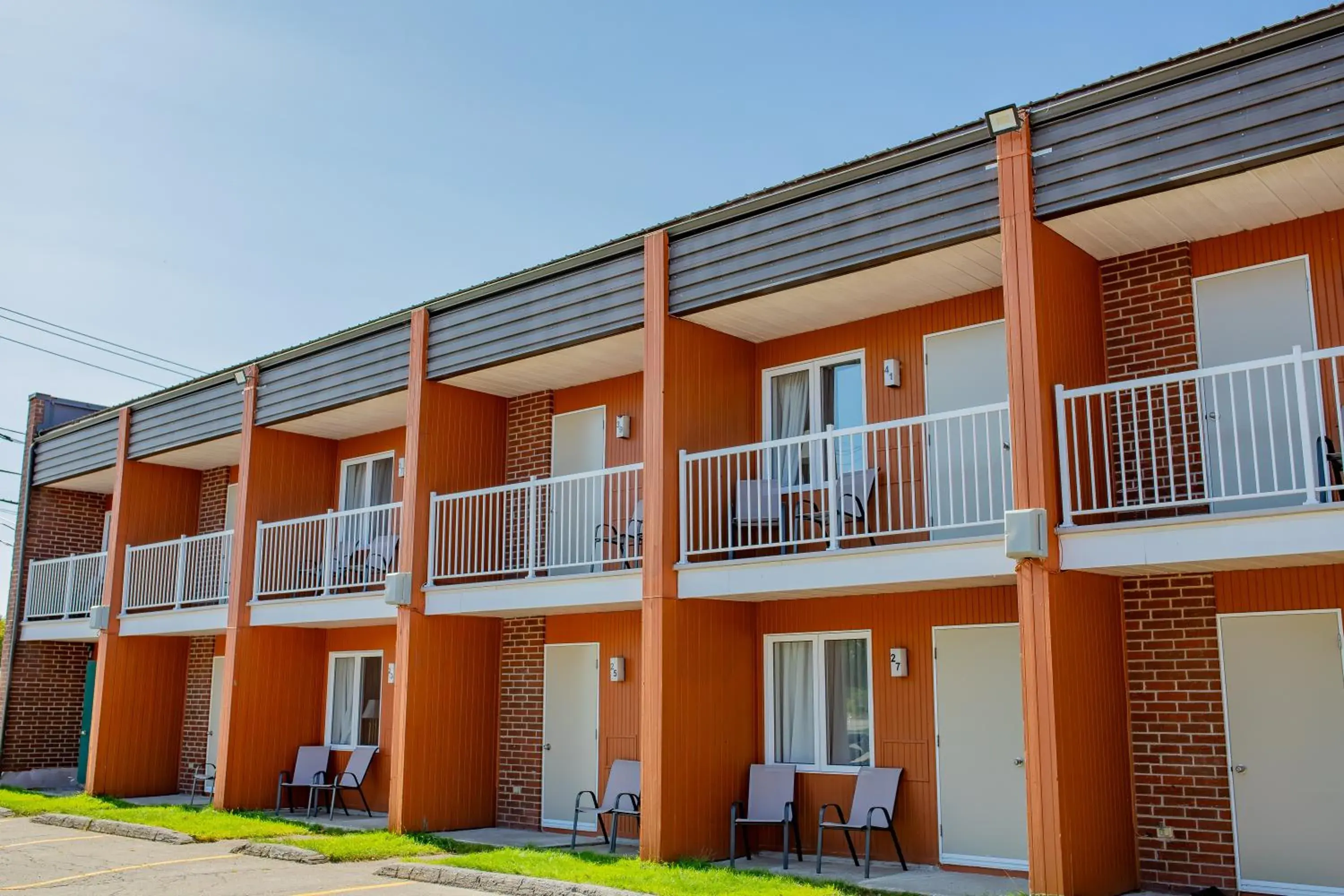 Superior Queen Room with Two Queen Beds - single occupancy in Complexe Hotelier Escoumins Superior Queen Room with Two Queen Beds - single occupancy in Complexe Hotelier Escoumins