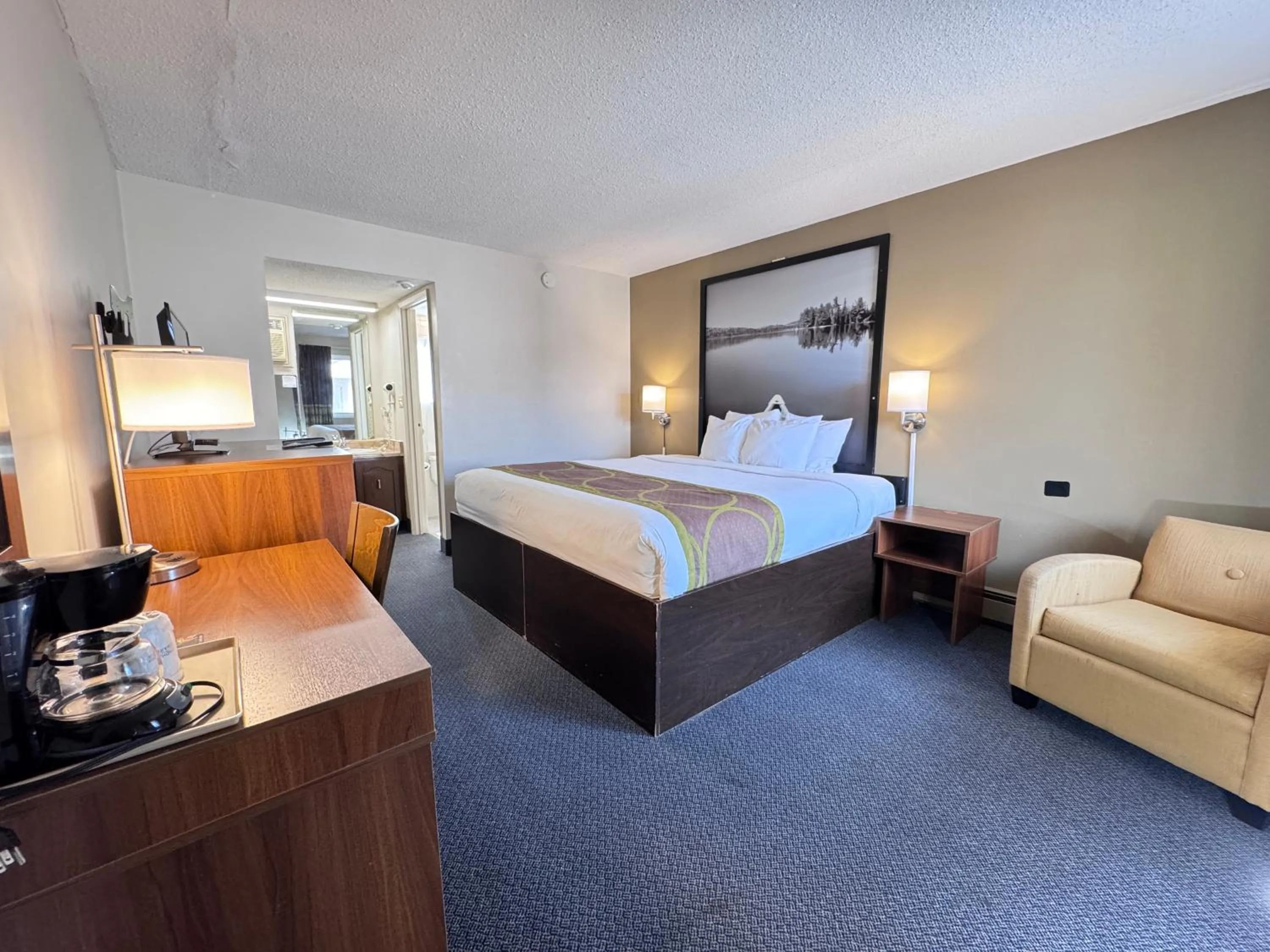 Bed in Super 8 by Wyndham Guelph