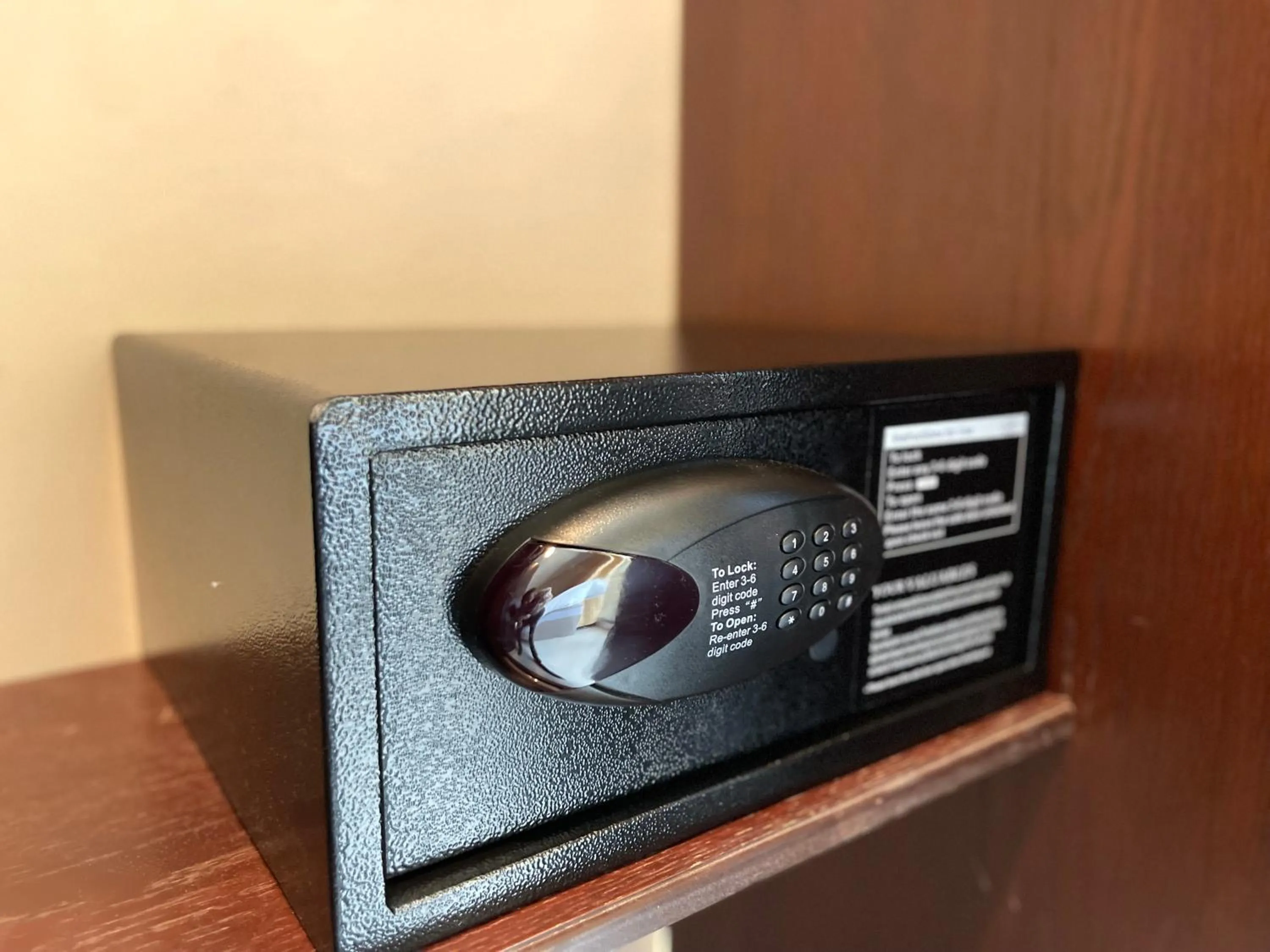 safe in Dweik Hotel 2