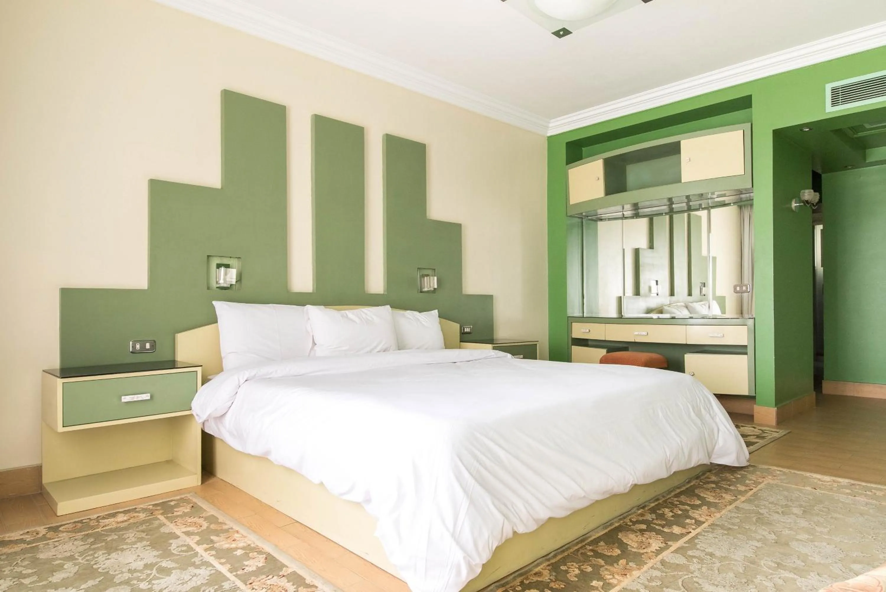 Bed in Monte Cairo Serviced Apartments