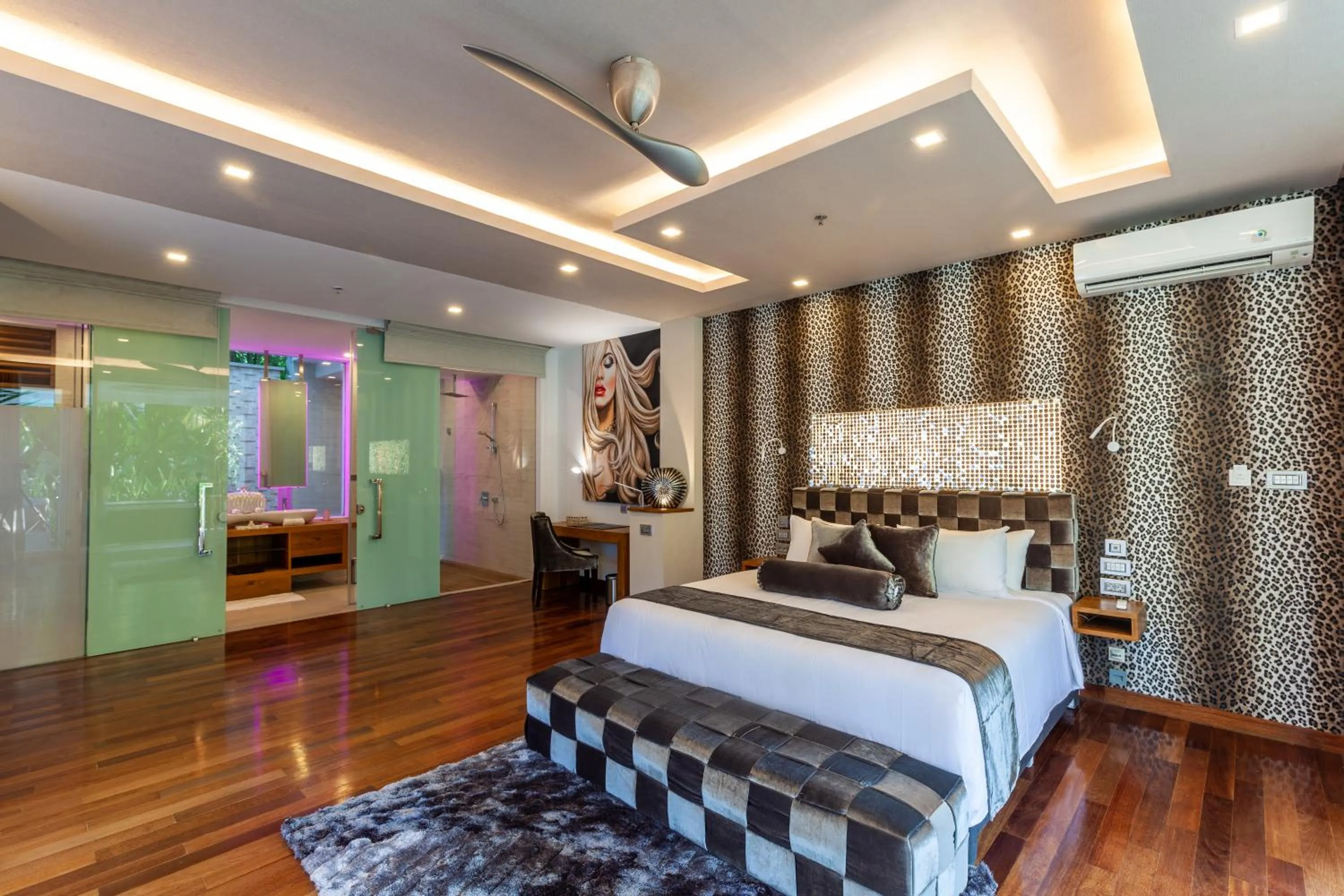 Bed in Seven Secrets by Hanging Gardens