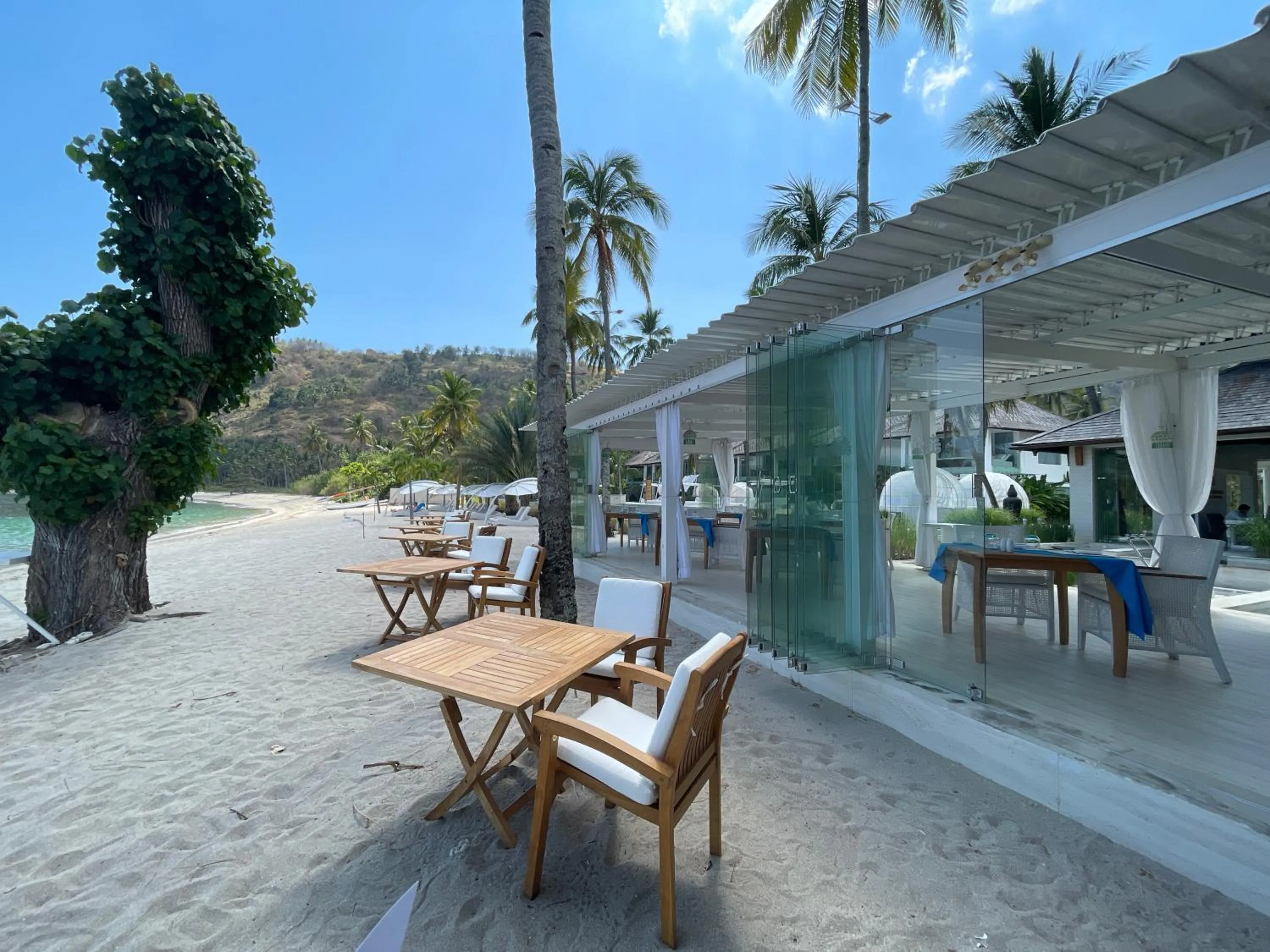 Restaurant/places to eat in Seven Secrets by Hanging Gardens