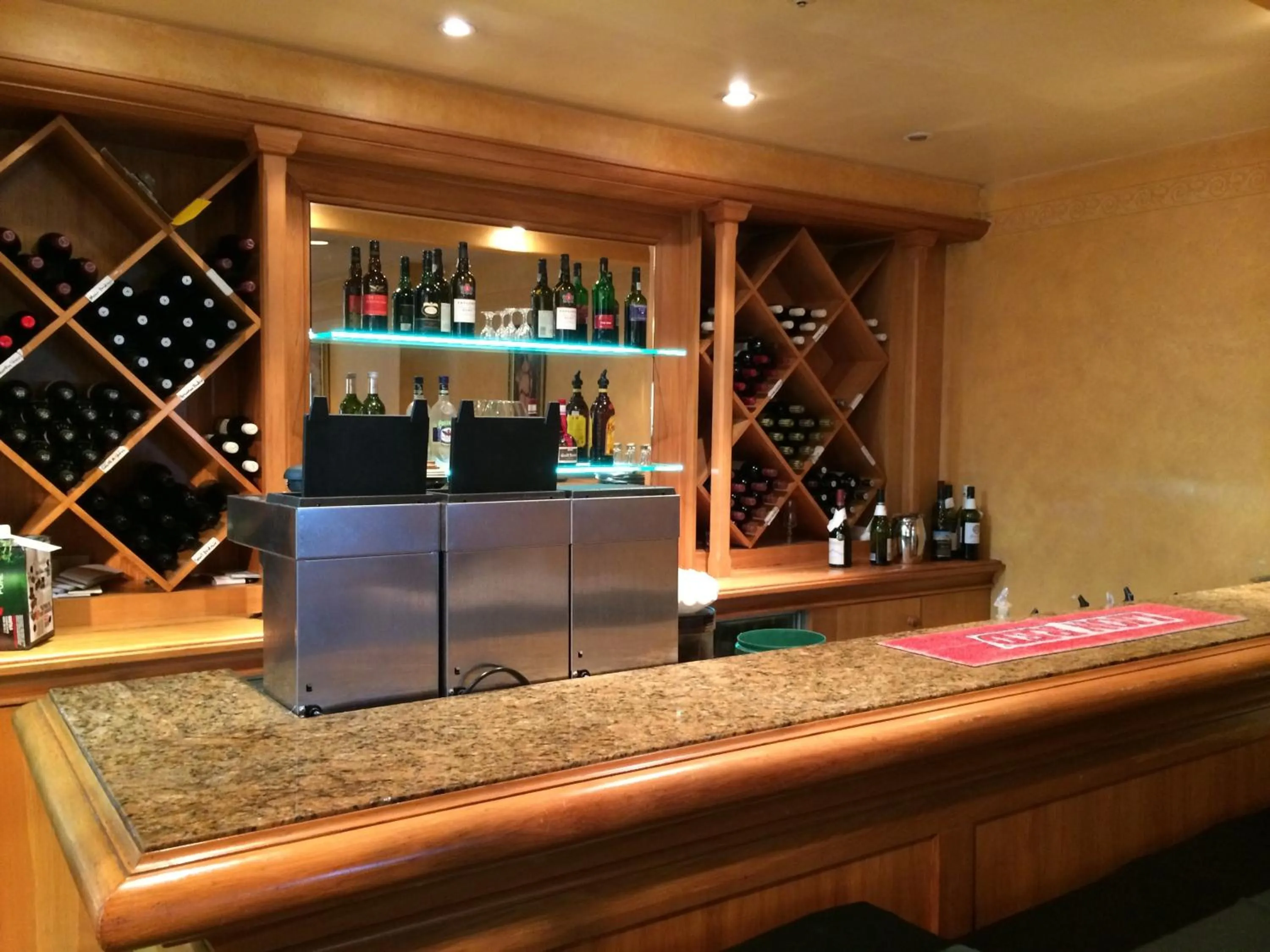 Lounge or bar in Plymouth International