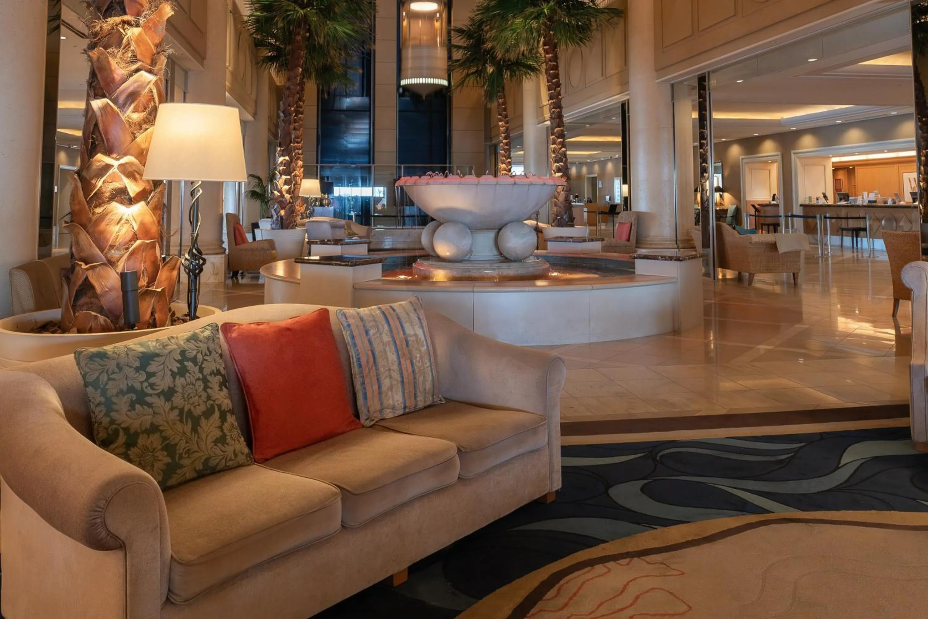 Lobby or reception in Kobe Meriken Park Oriental Hotel