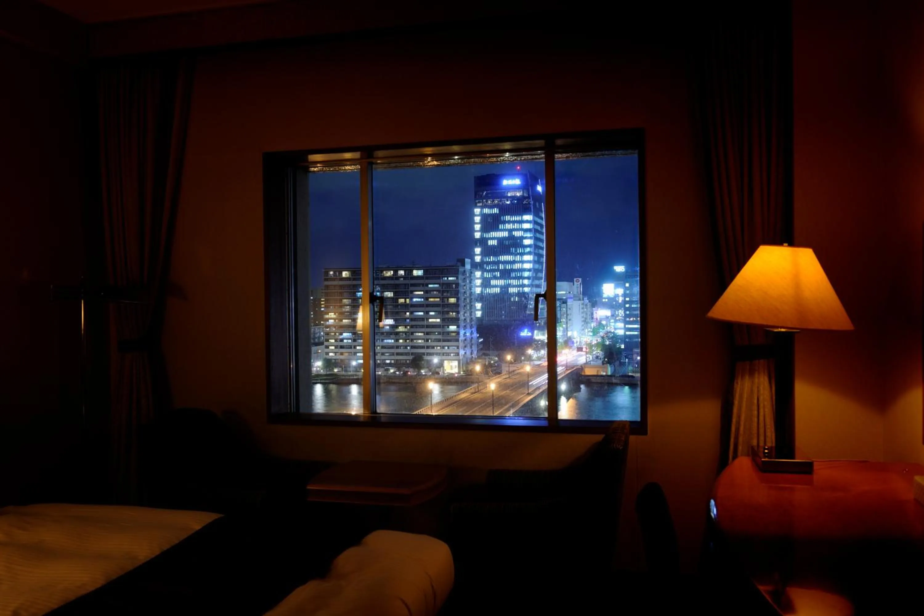Photo of the whole room, Bed in Hotel Okura Niigata