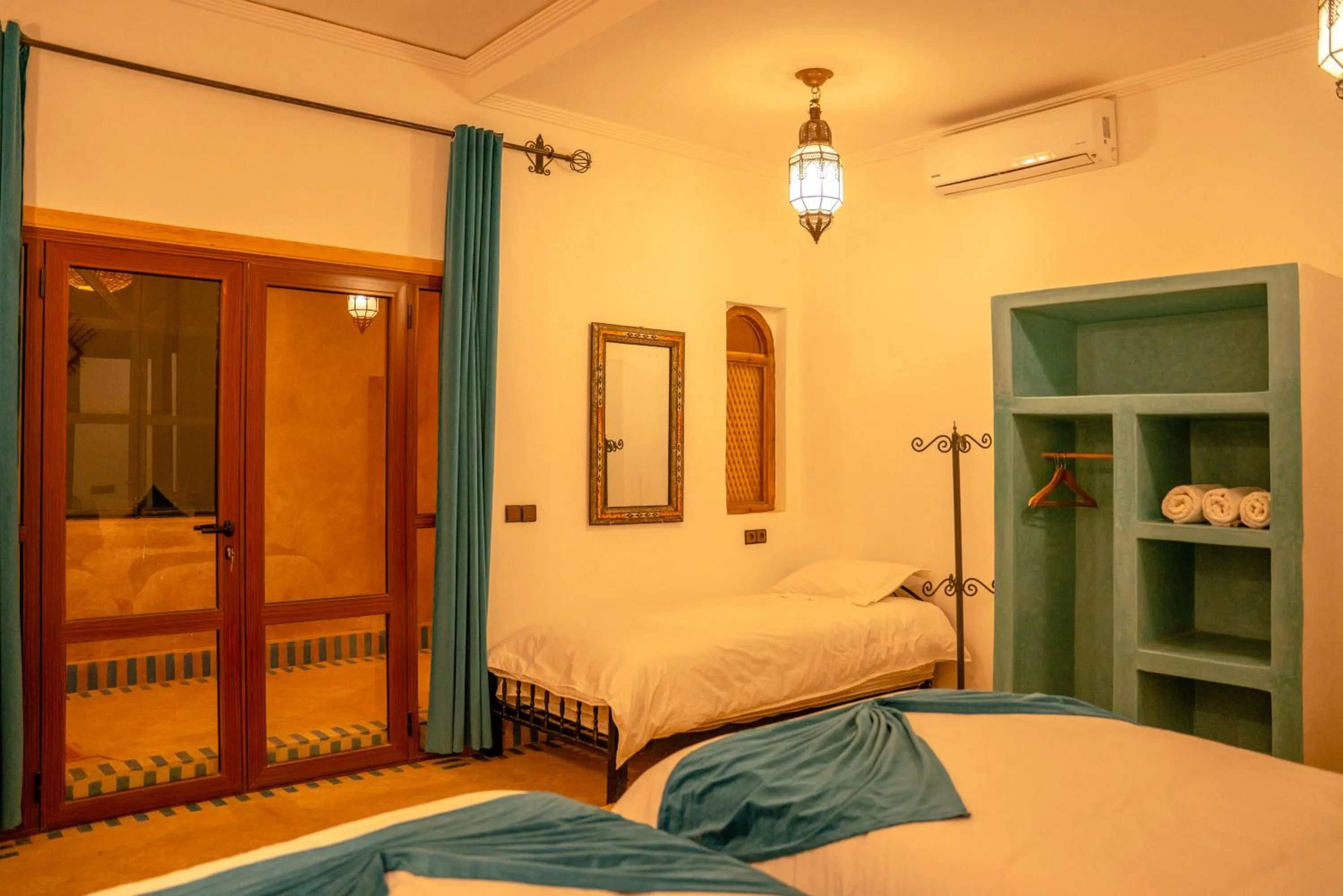 Bed in RiadSuerteloca Merzouga