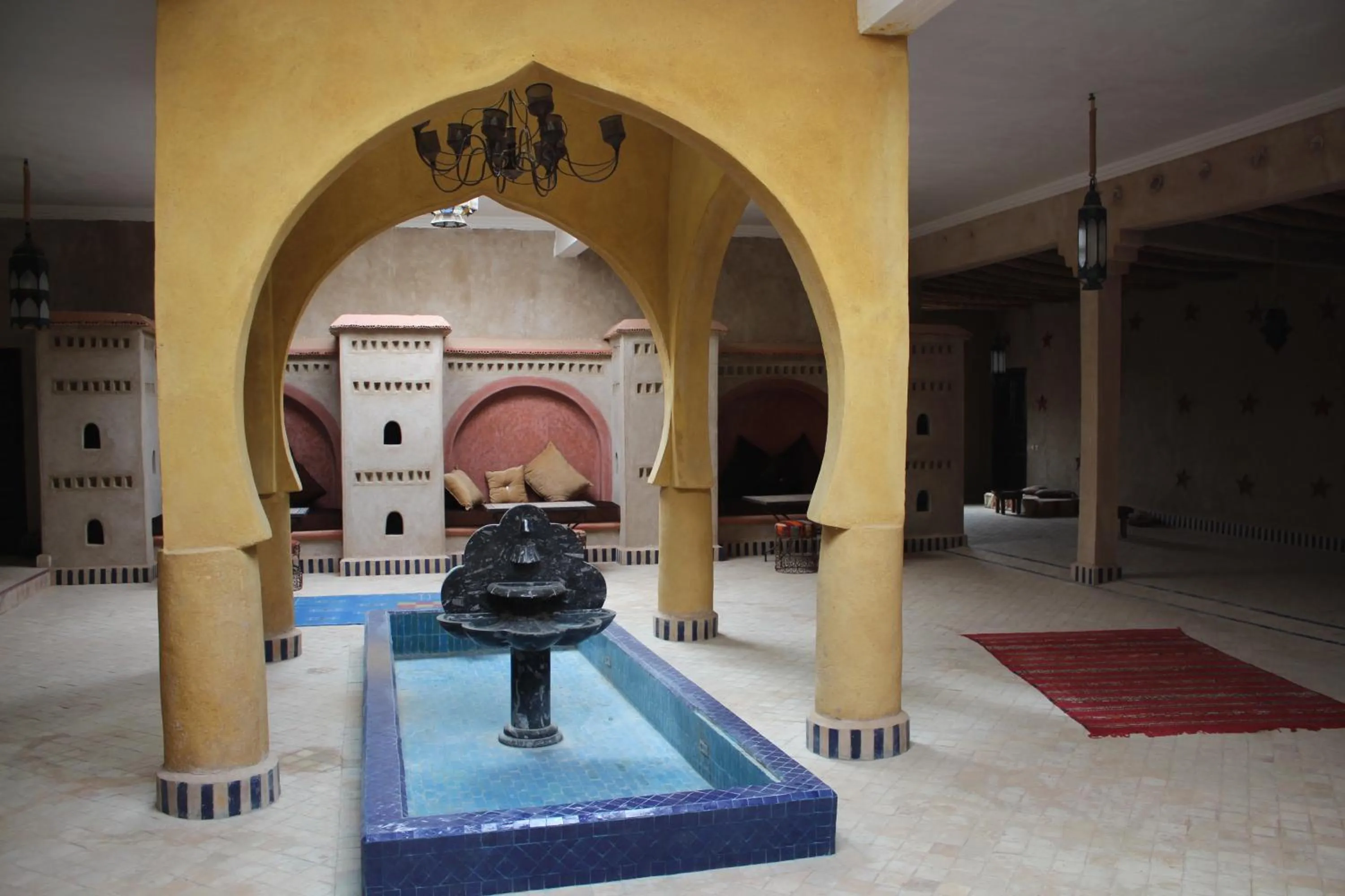 Seating area in RiadSuerteloca Merzouga