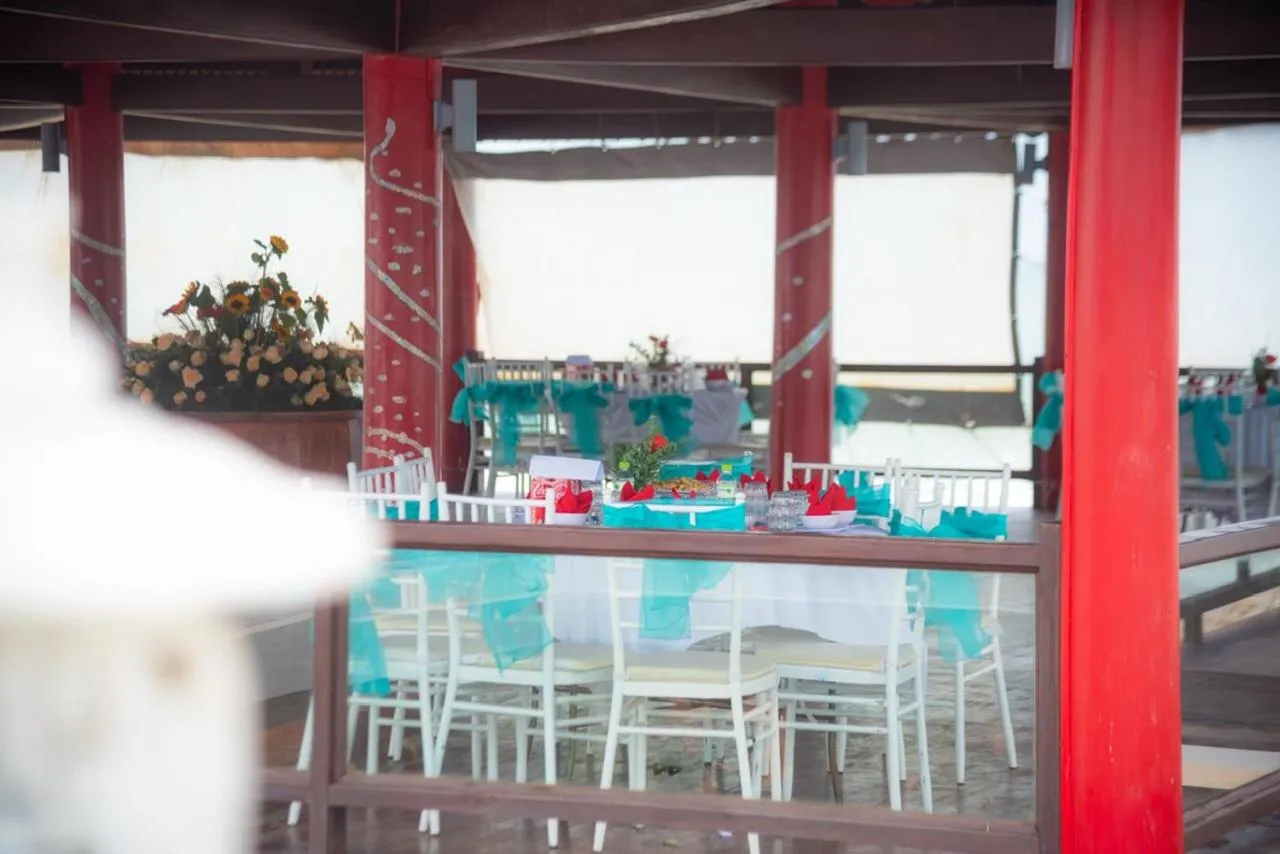 wedding in Full Moon Village Resort