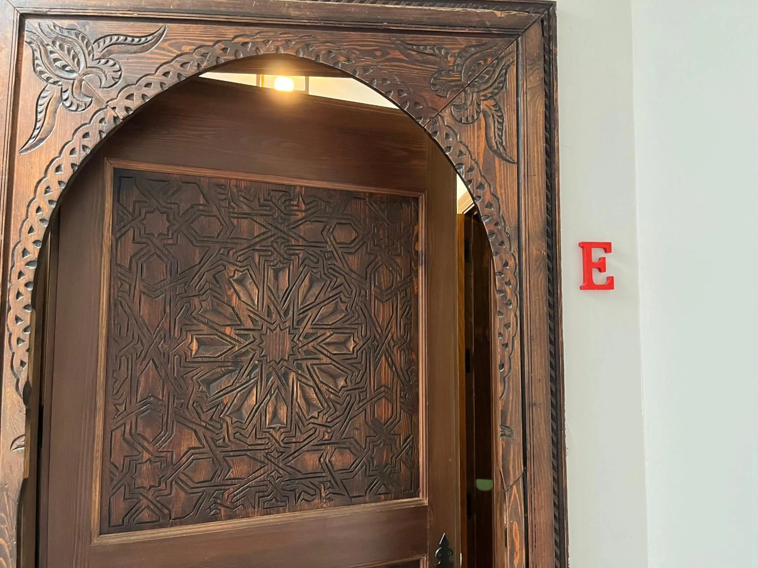 Decorative detail in Boabdil Guesthouse