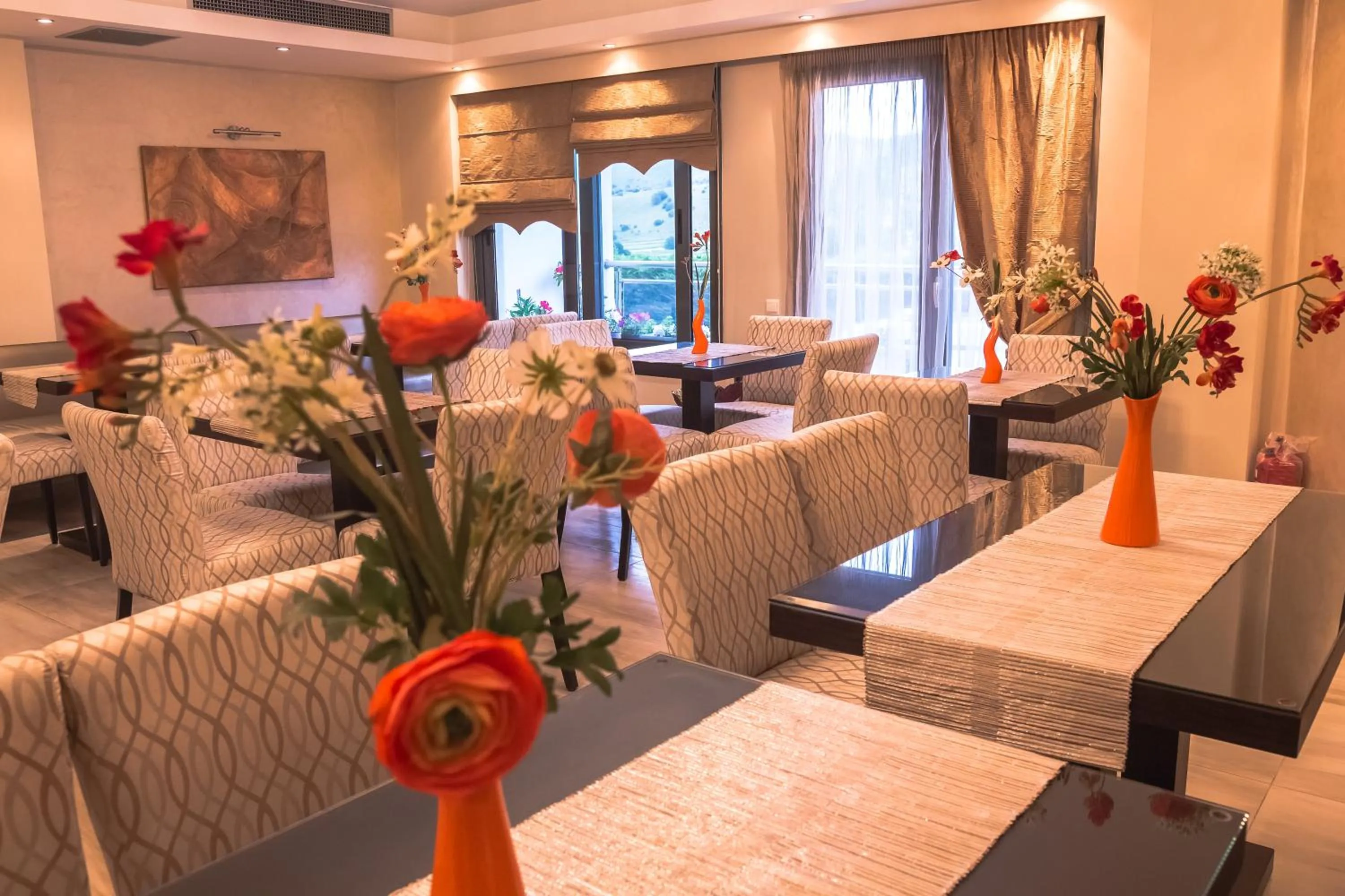 Restaurant/places to eat in Giotis Boutique Hotel