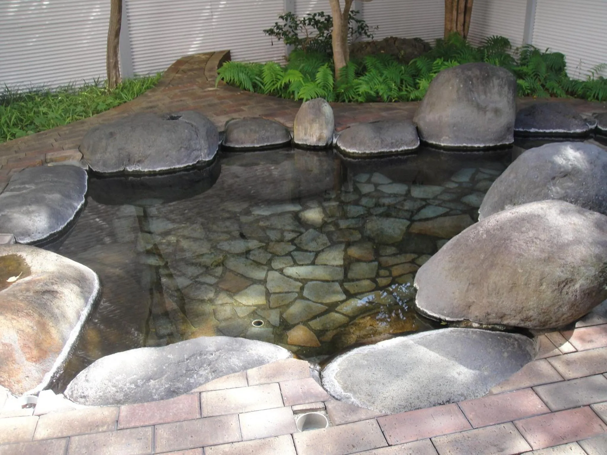 Hot Spring Bath in Kurhaus Ishibashi Ryokan