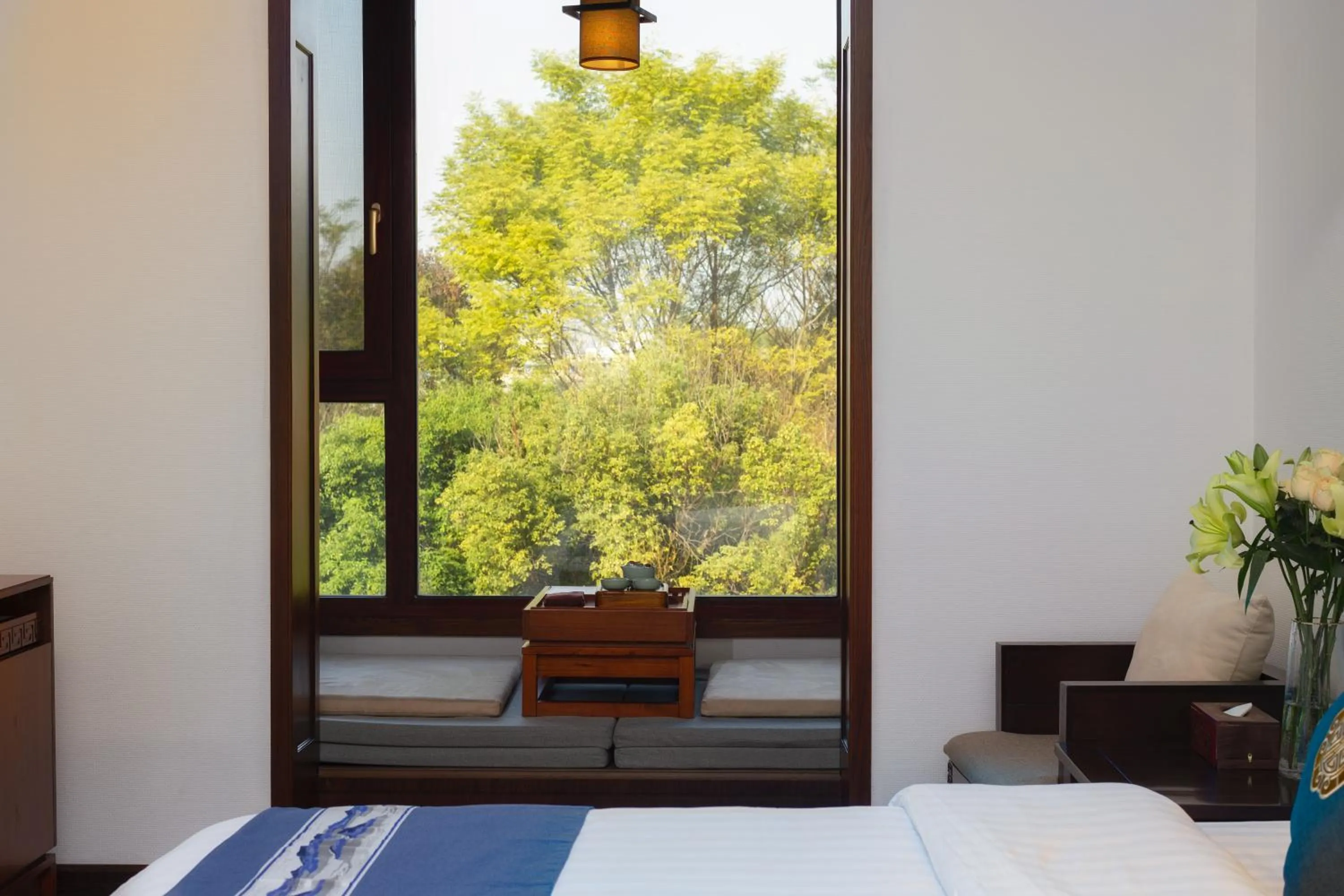 View (from property/room), Bed in Aroma Tea House