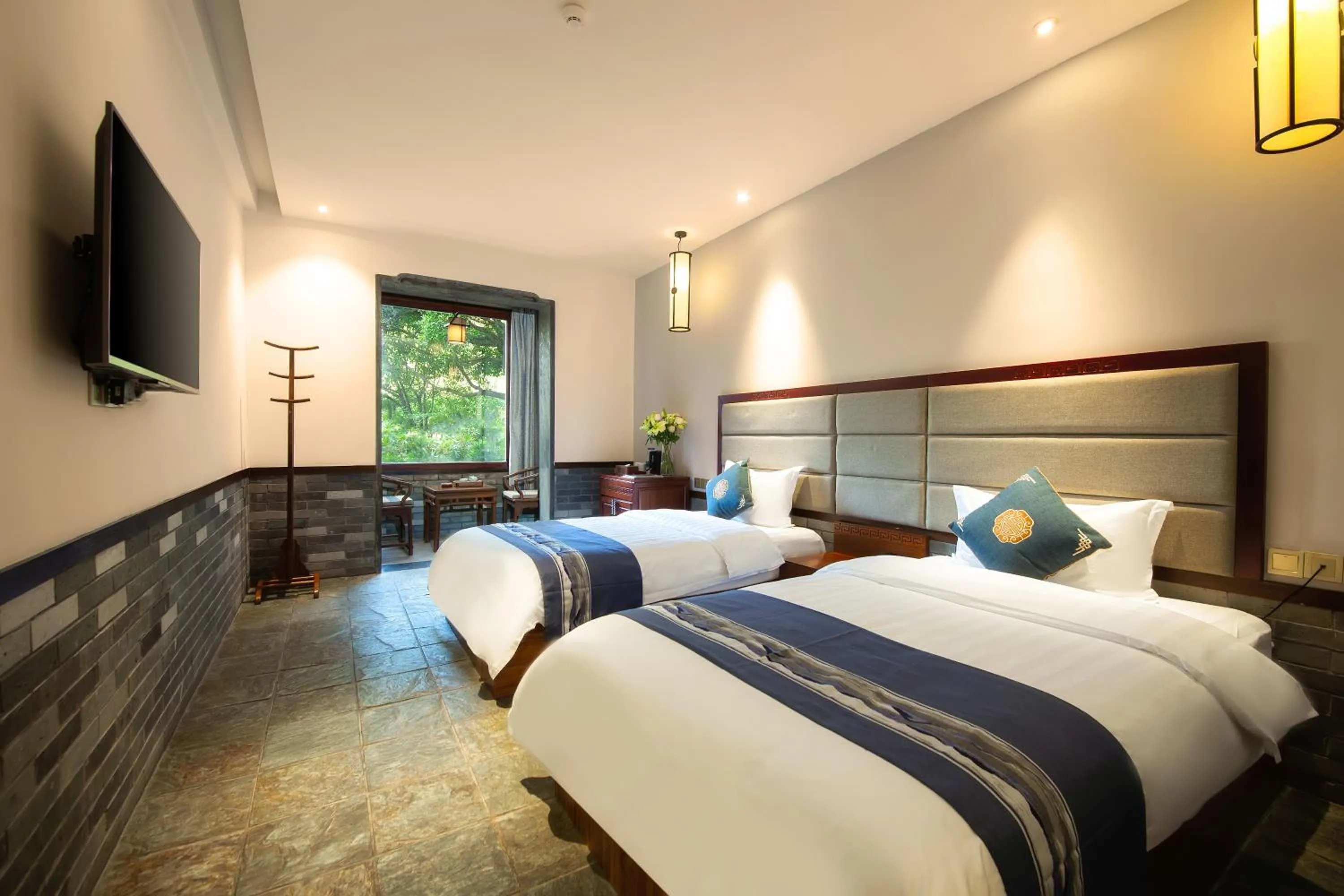 Photo of the whole room, Bed in Aroma Tea House