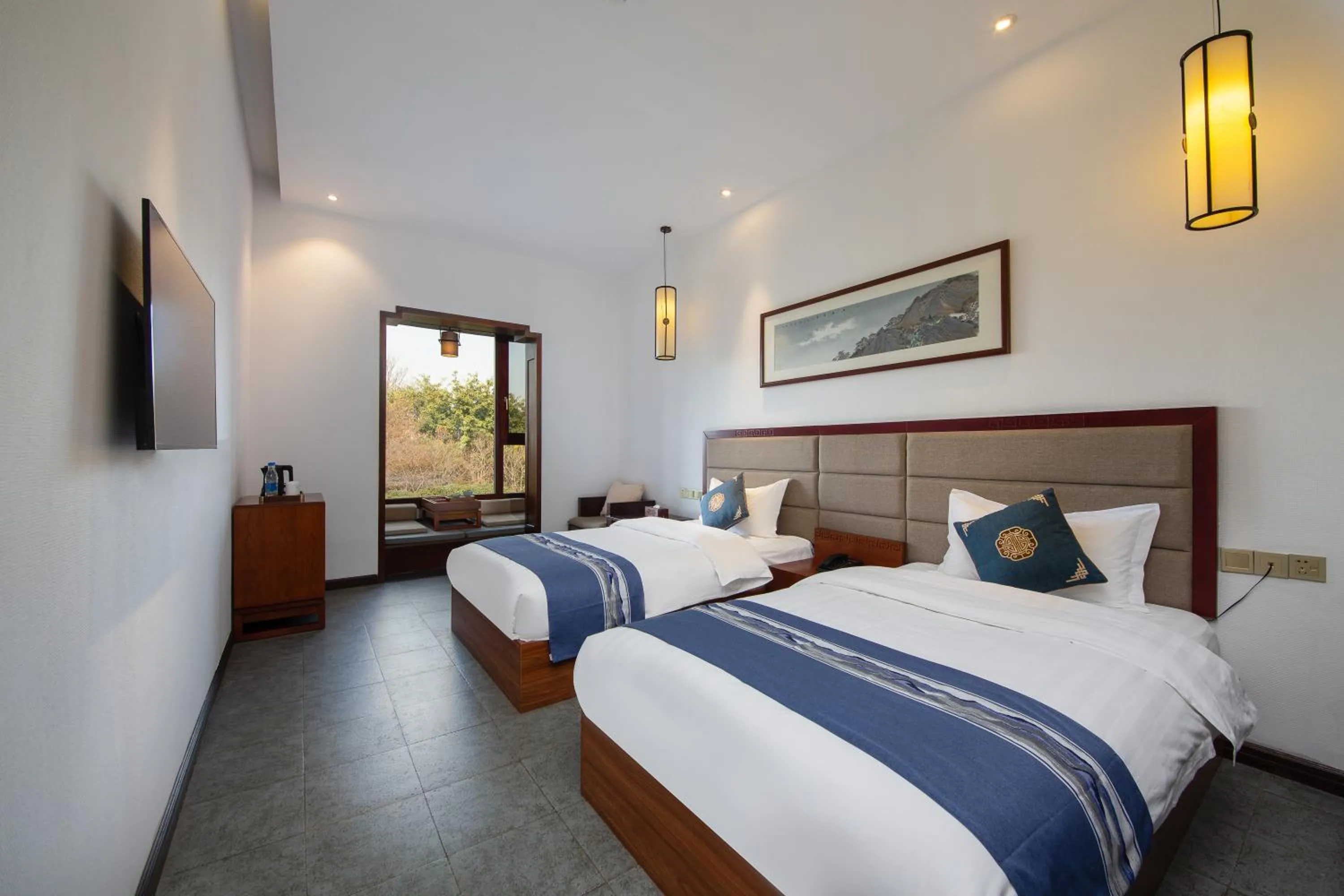 Photo of the whole room, Bed in Aroma Tea House