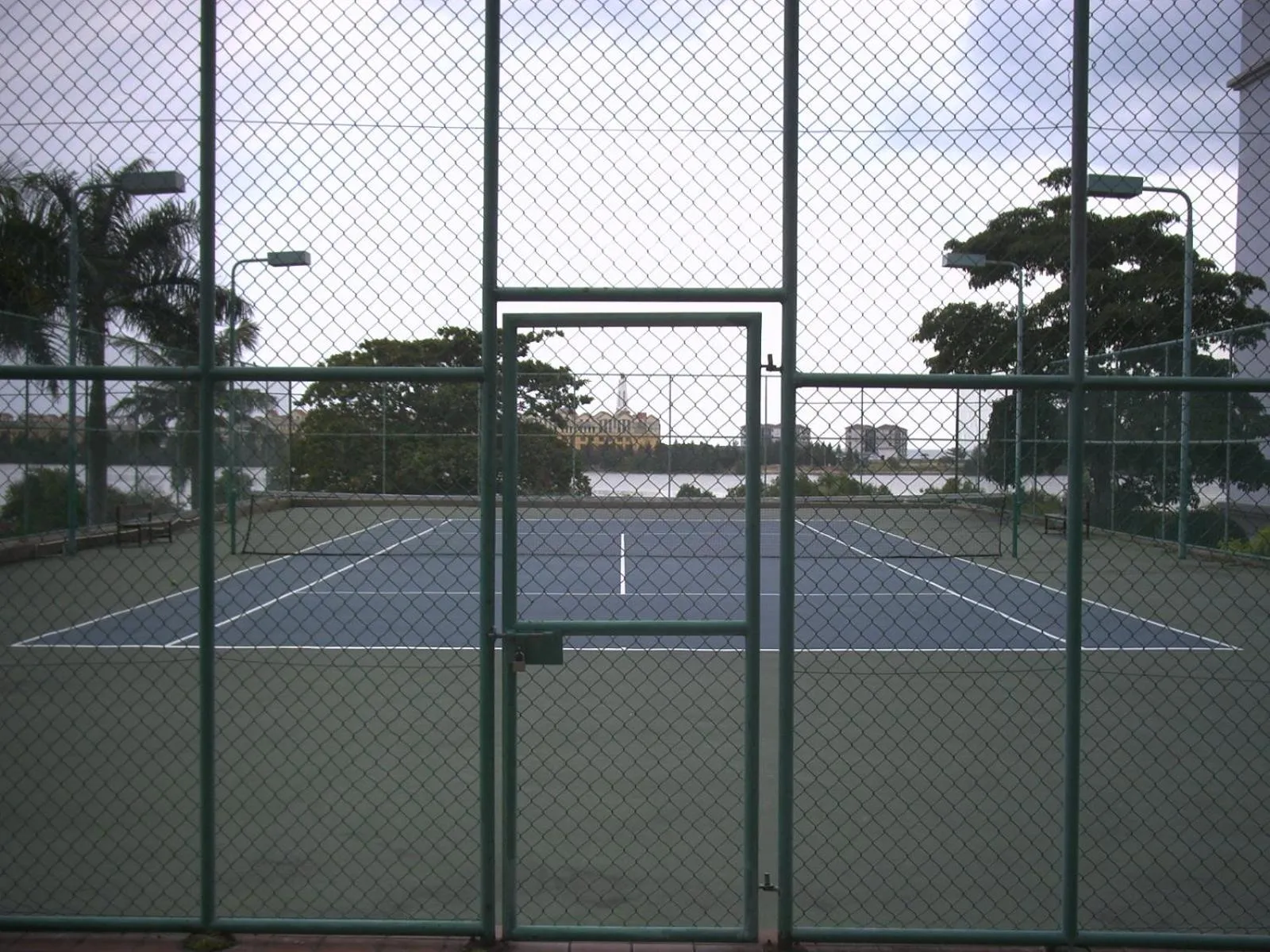 Tennis court in Costa Mahkota Melaka - Family Homestay