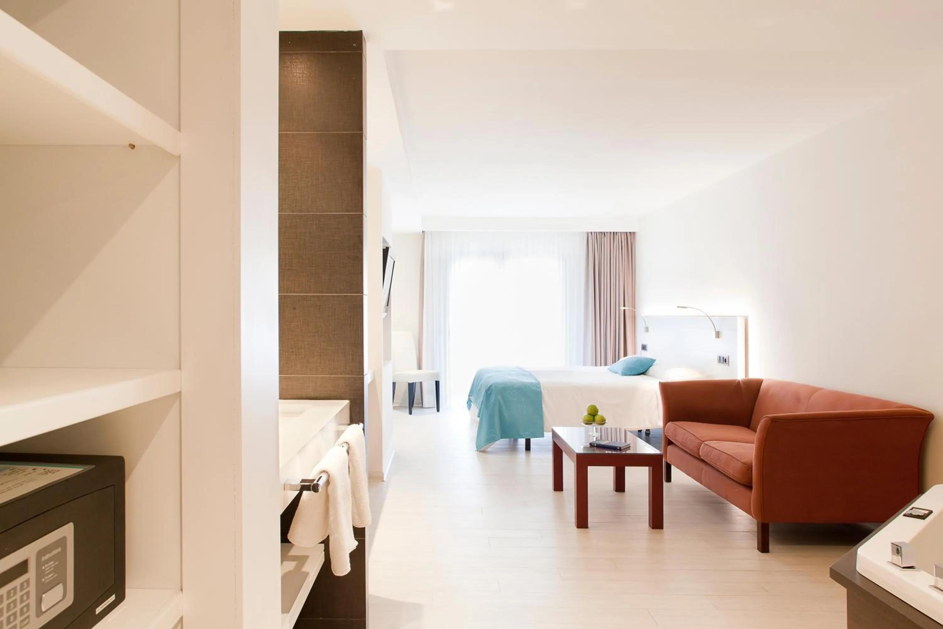 Comfort Double Room with Spa Bath in Hotel Spa La Terrassa