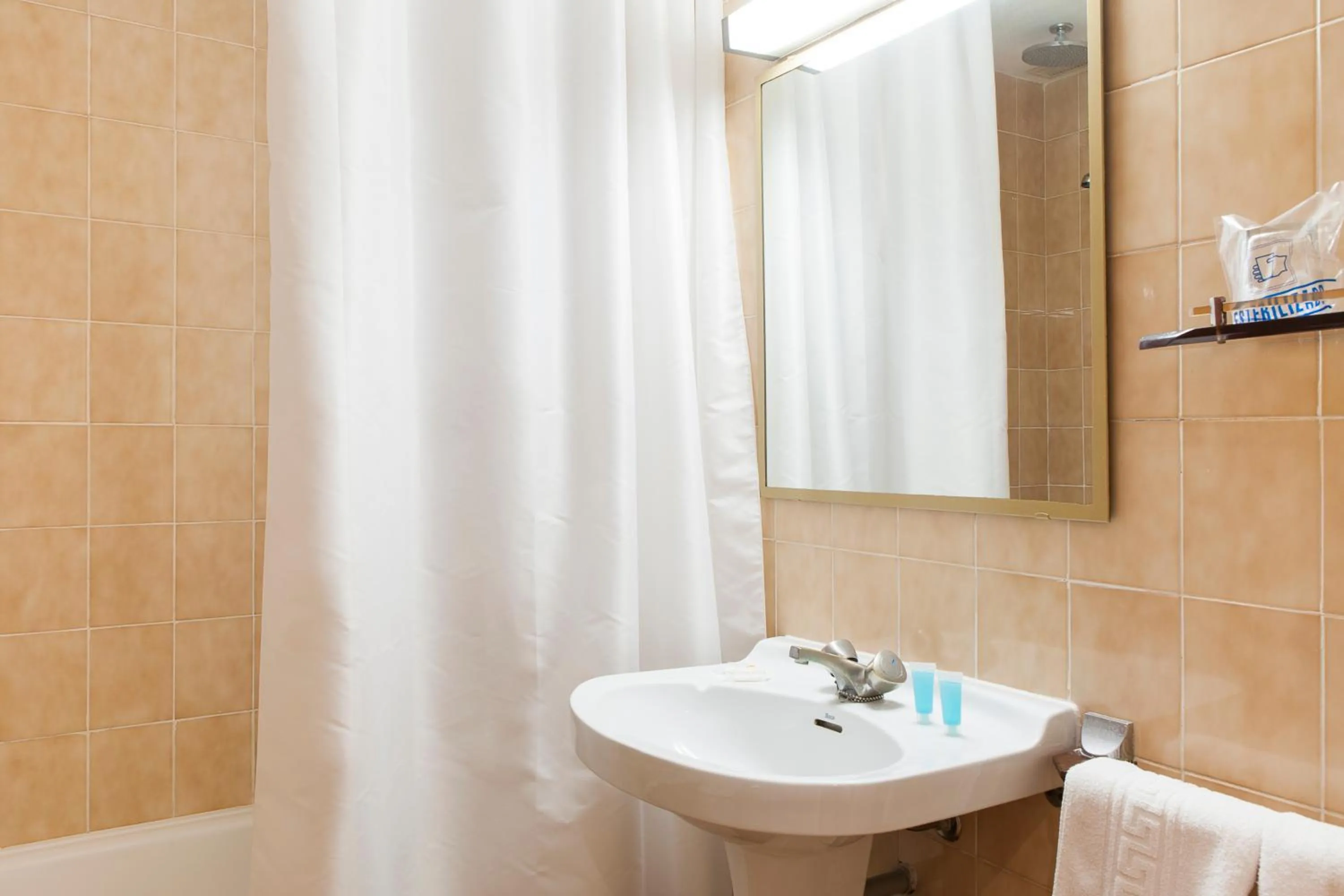 Bathroom in Hotel Spa La Terrassa