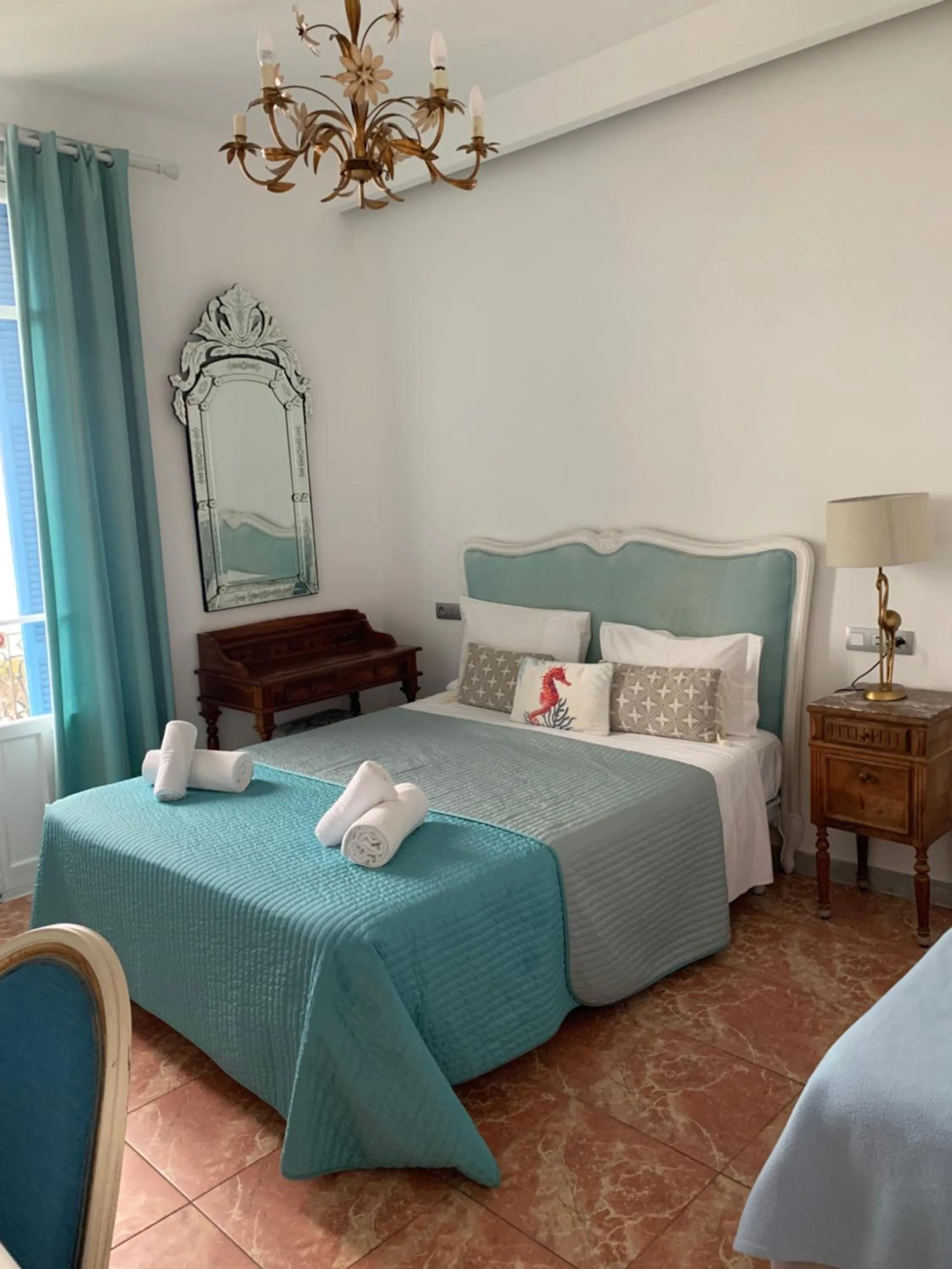 Bed in Hotel Normandy