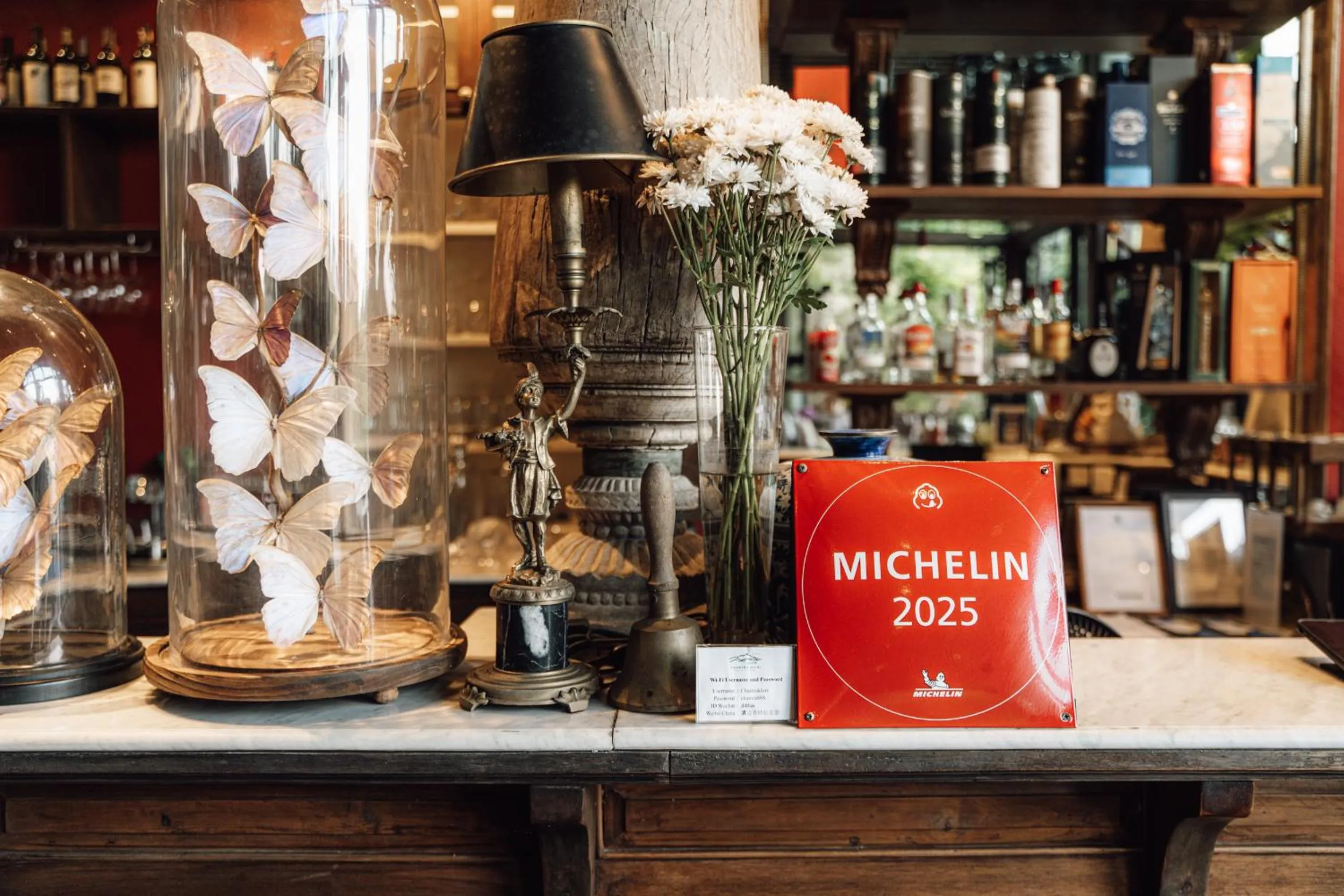 Food and drinks in Chantra Khiri Chalet Chiang Mai