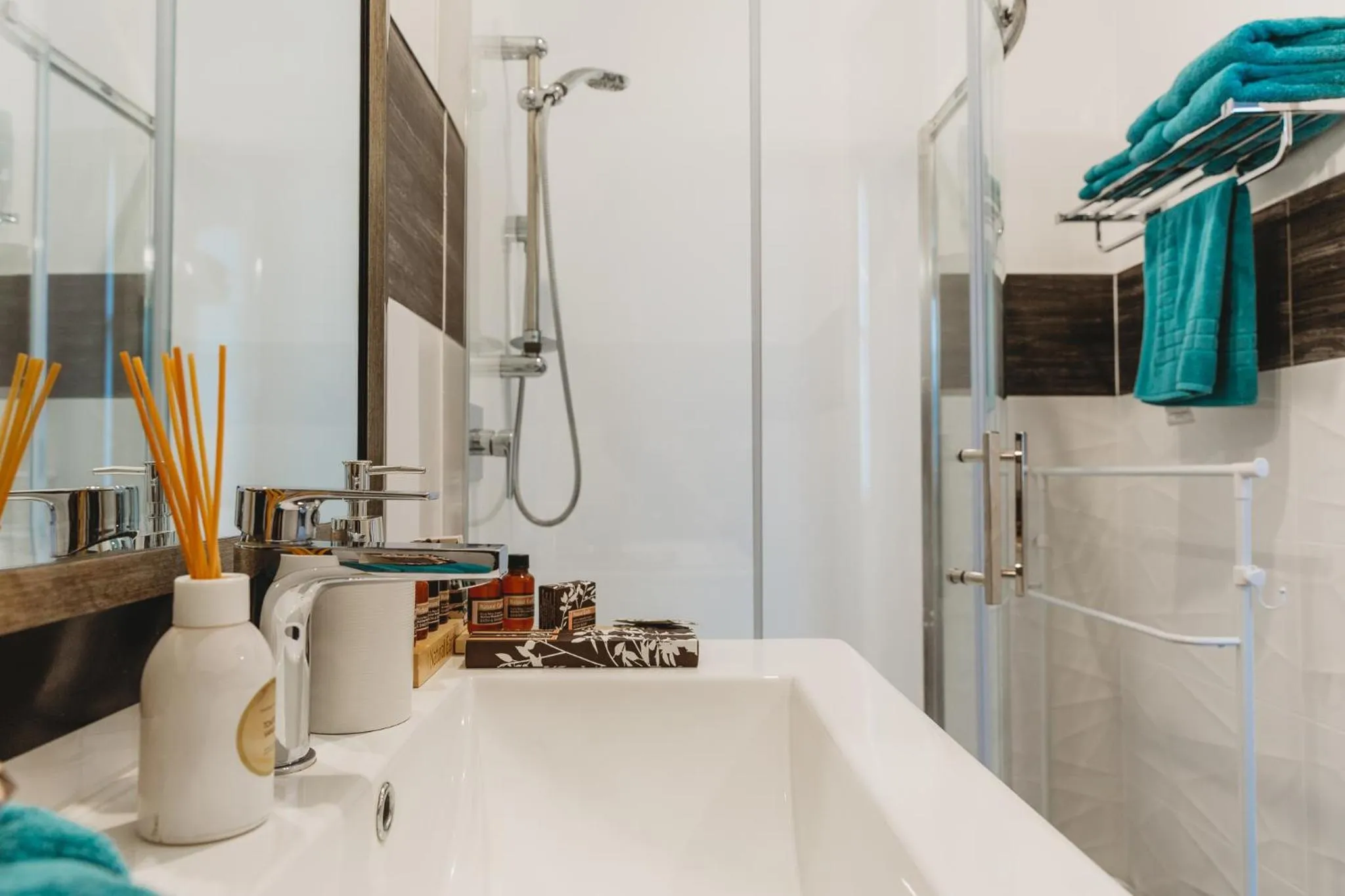 Talisman Hotel & Restaurant