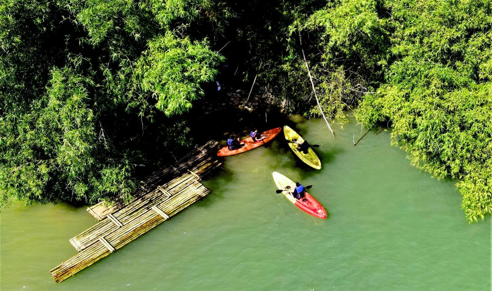 Natural landscape in Mai Chau Hideaway Lake Resort