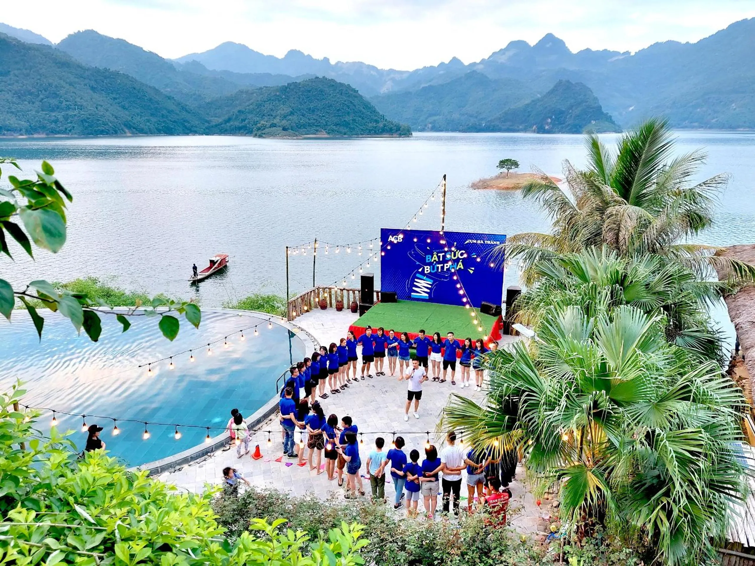 Activities in Mai Chau Hideaway Lake Resort