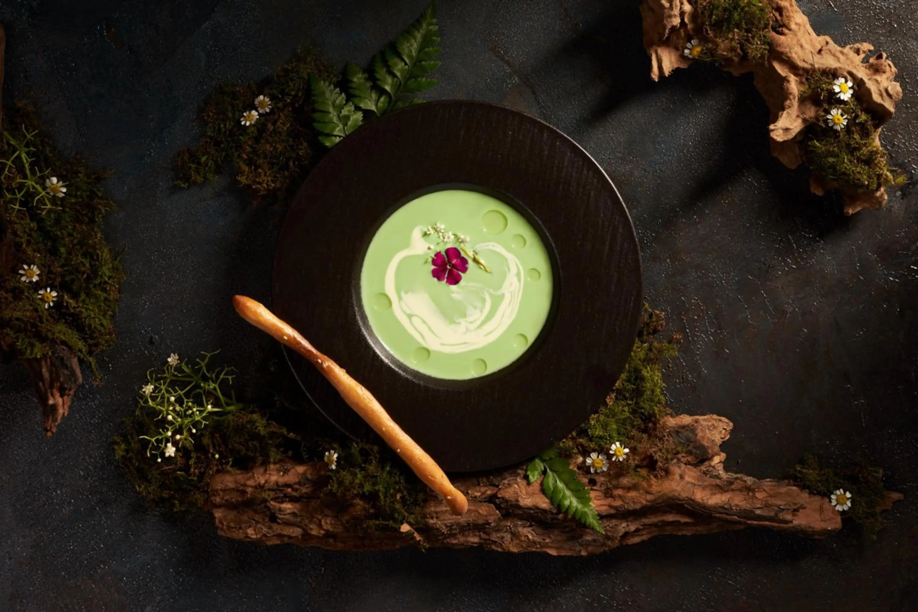 Food and drinks in Mai Chau Hideaway Lake Resort