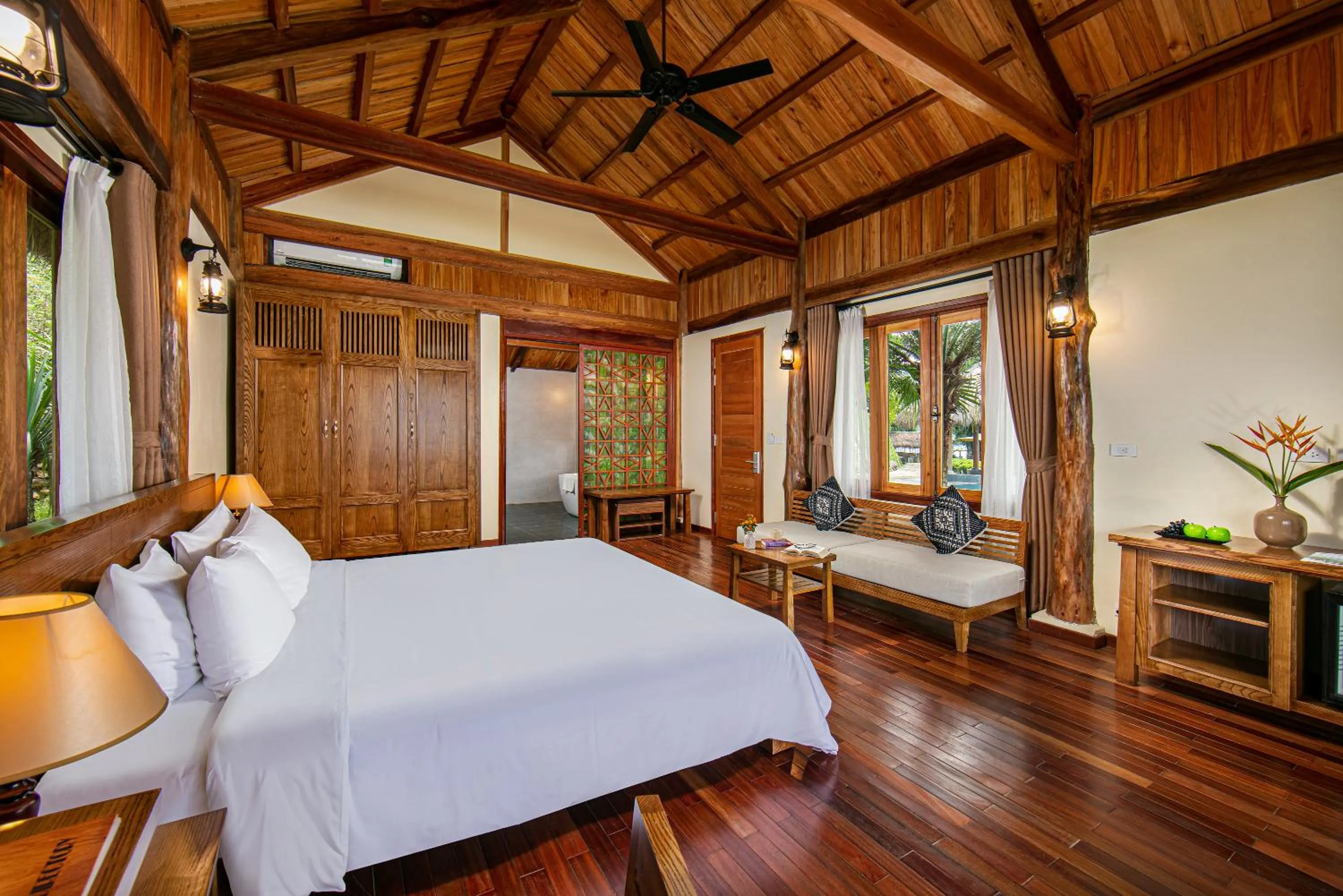 View (from property/room), Bed in Mai Chau Hideaway Lake Resort