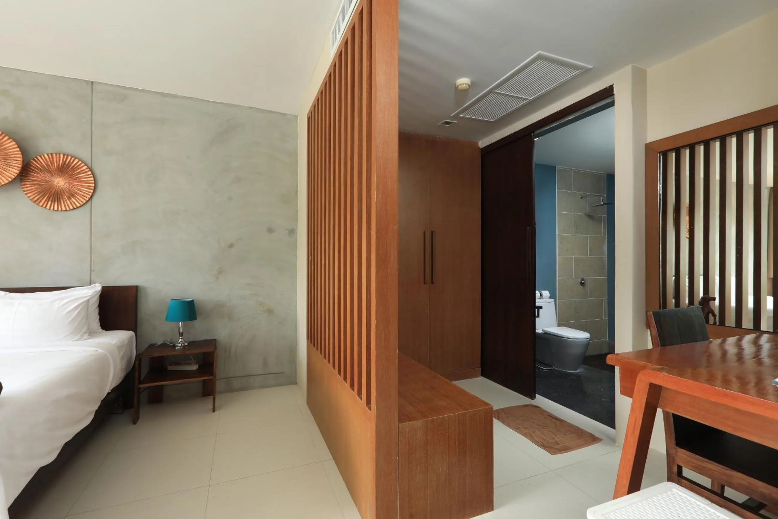 wardrobe, Bed in Tea Tree Boutique Resort