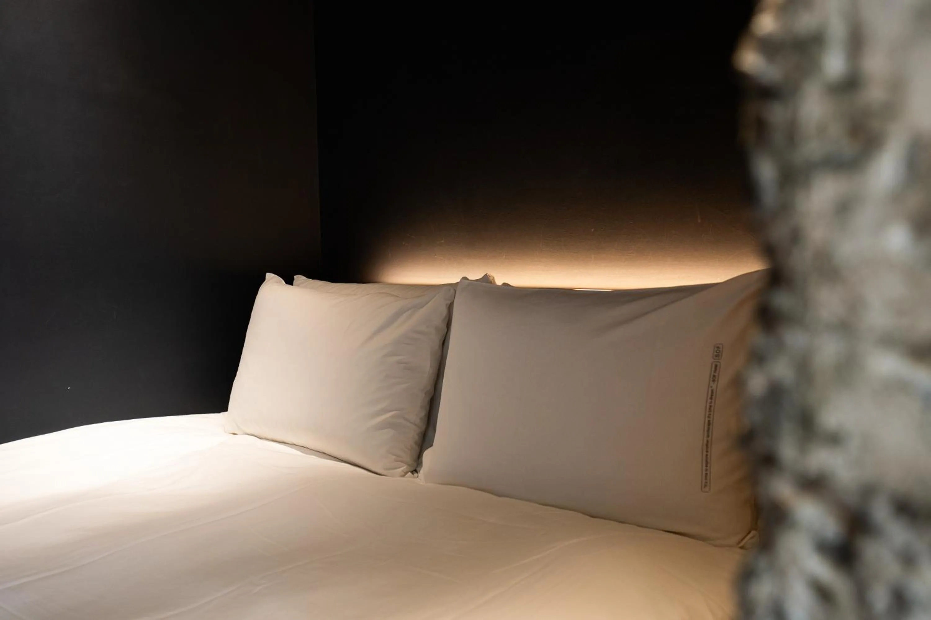 Bedroom, Bed in SOF Hotel