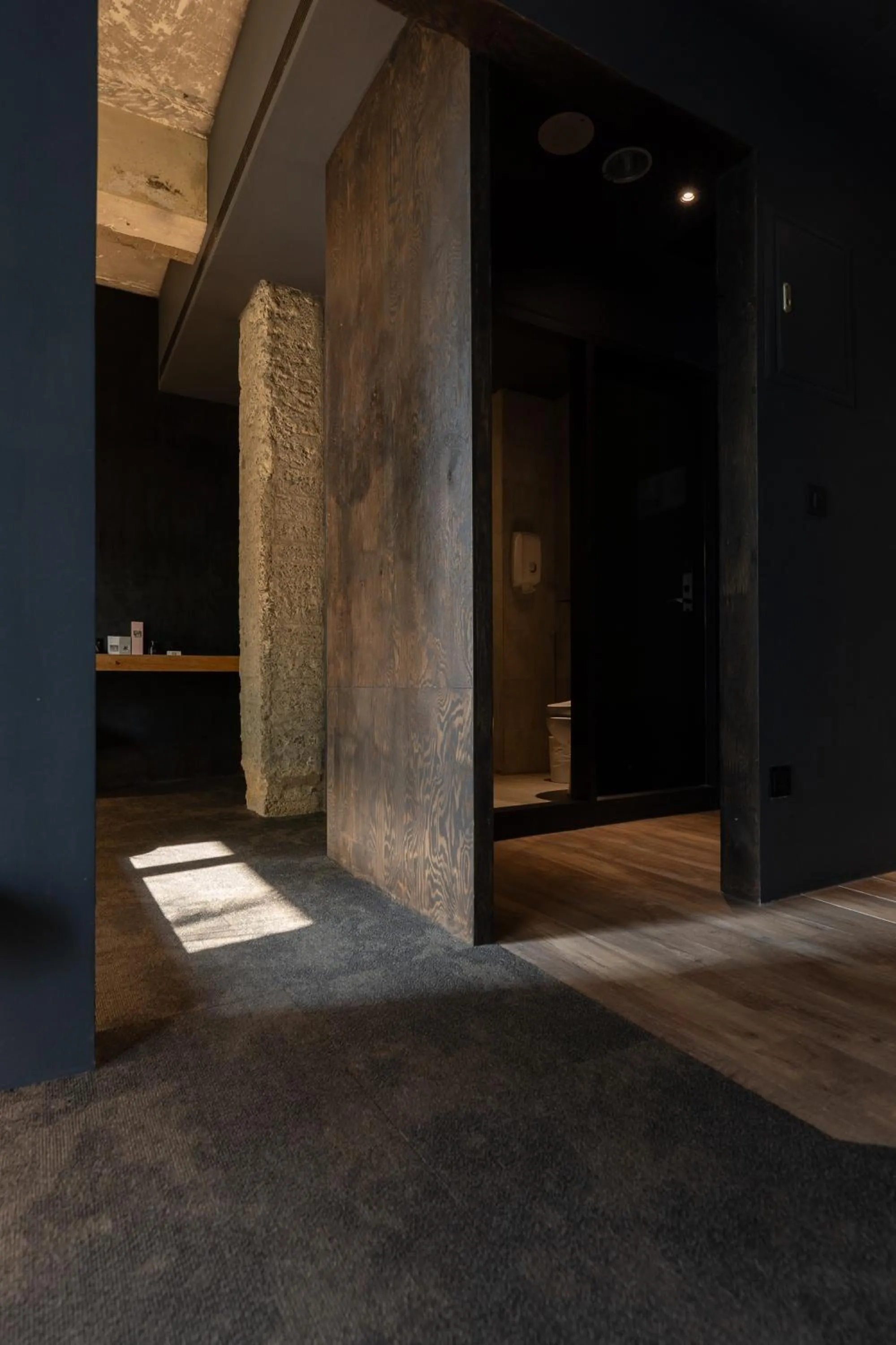 Photo of the whole room in SOF Hotel