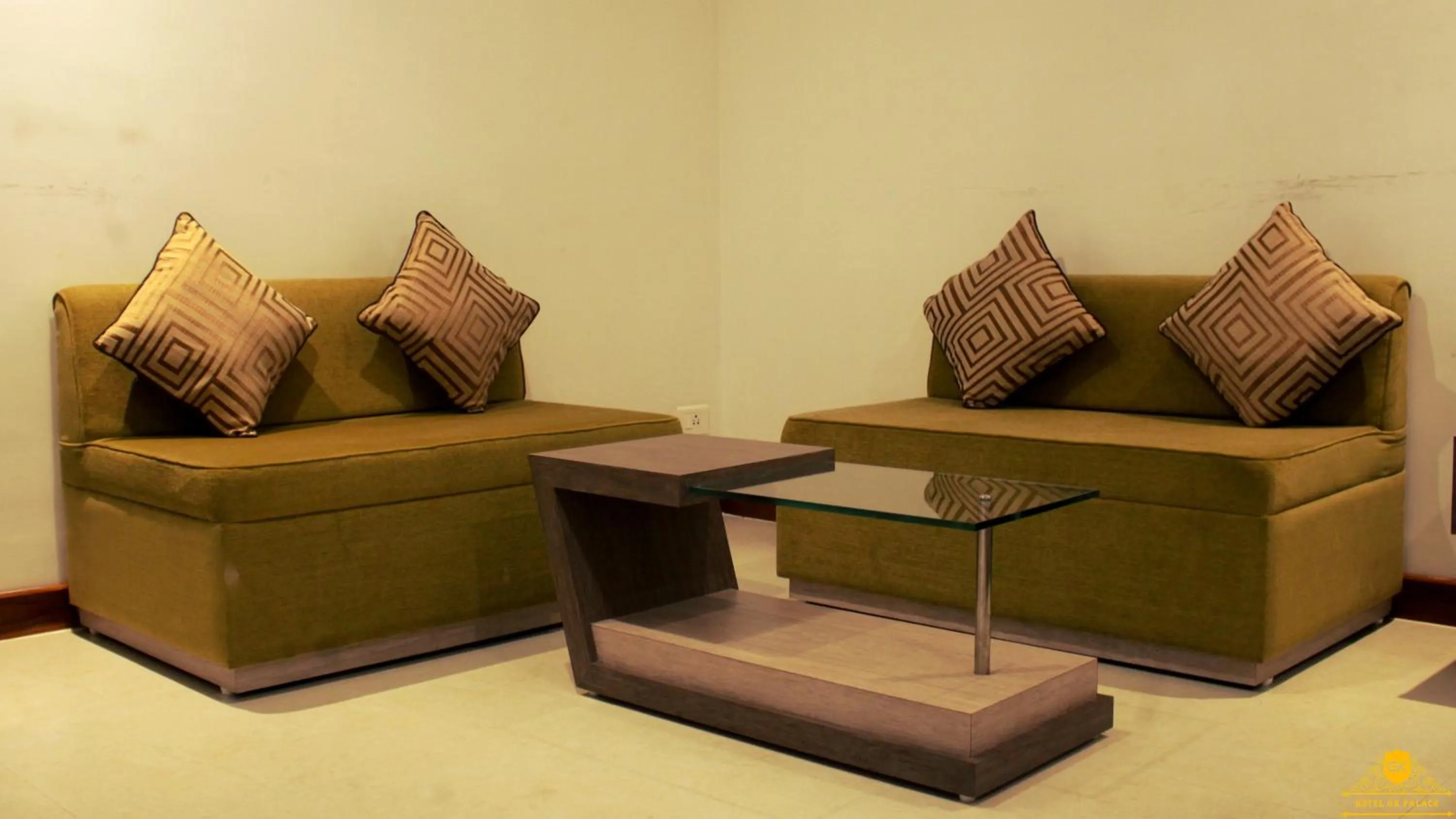 GK PALACE Pure VEG Hotel