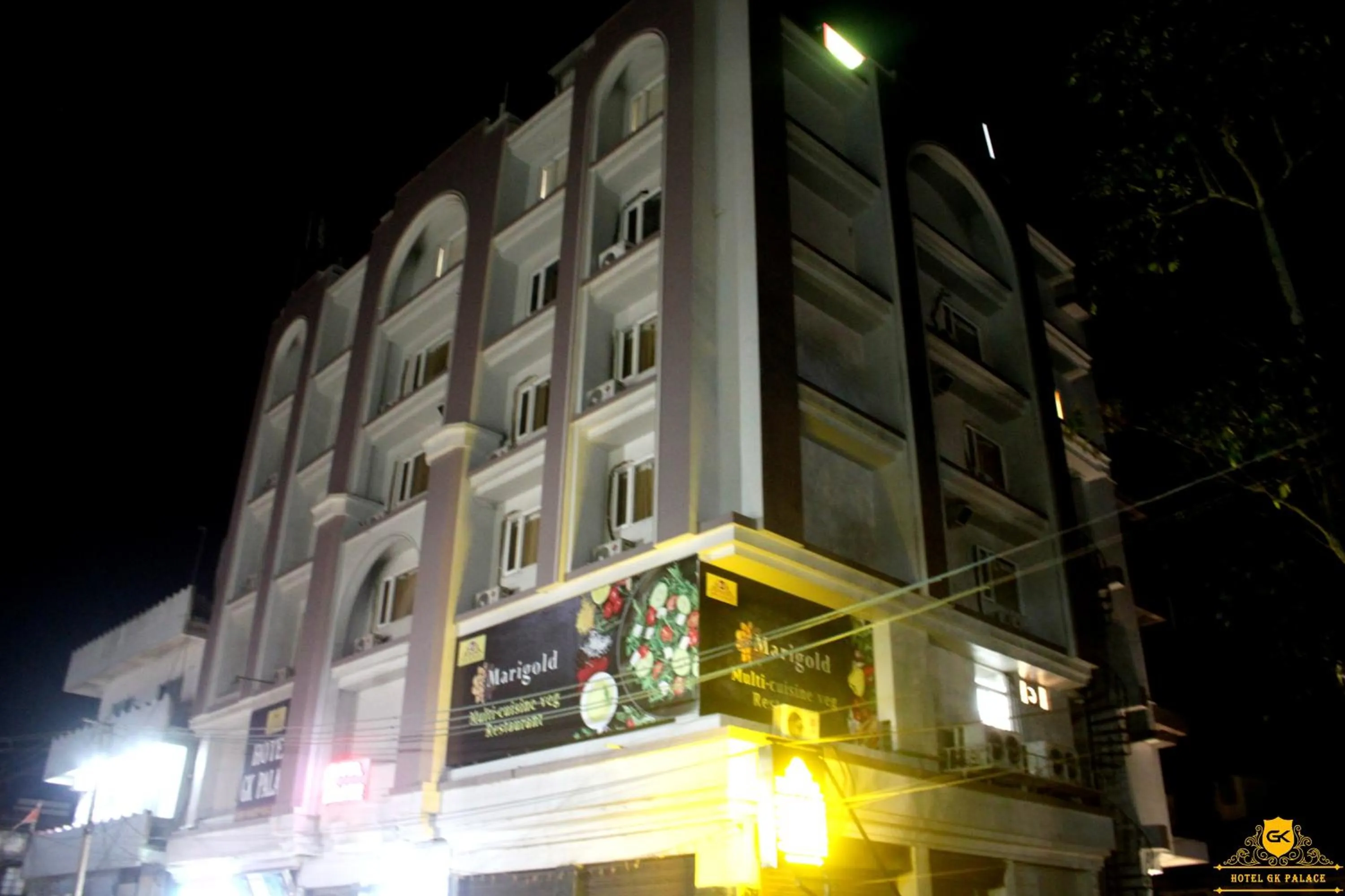 GK PALACE Pure VEG Hotel