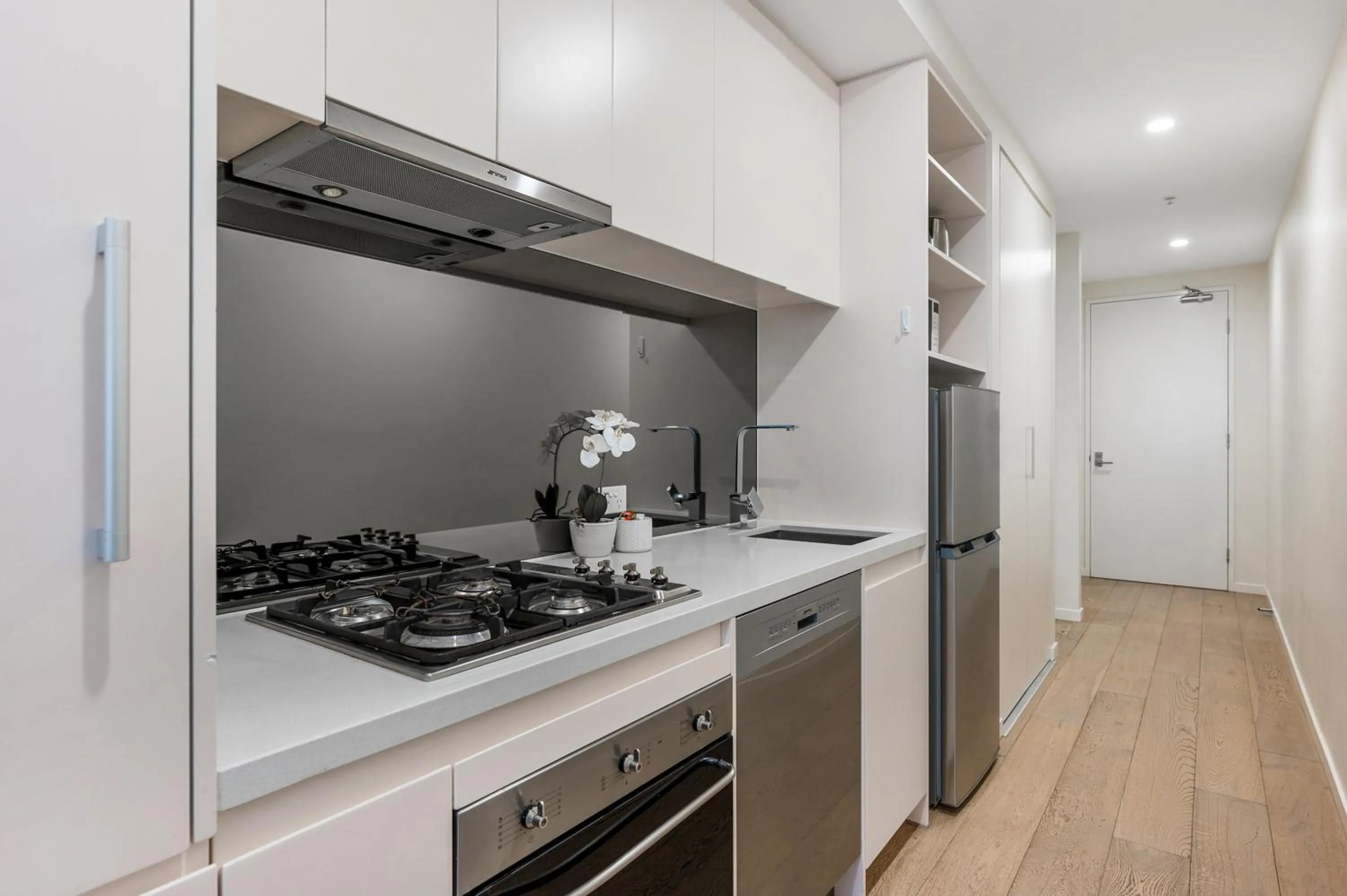 Melbourne City Apartments - Teri