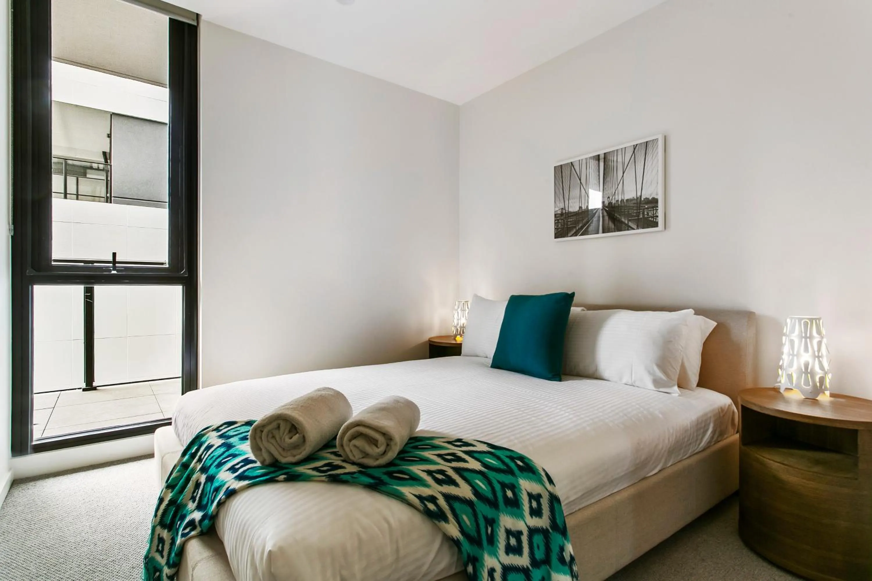 Bedroom, Bed in Melbourne City Apartments - Teri