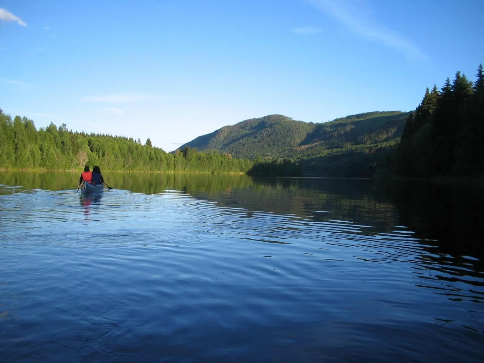 Canoeing in Wärdshuset Klarälvdalen