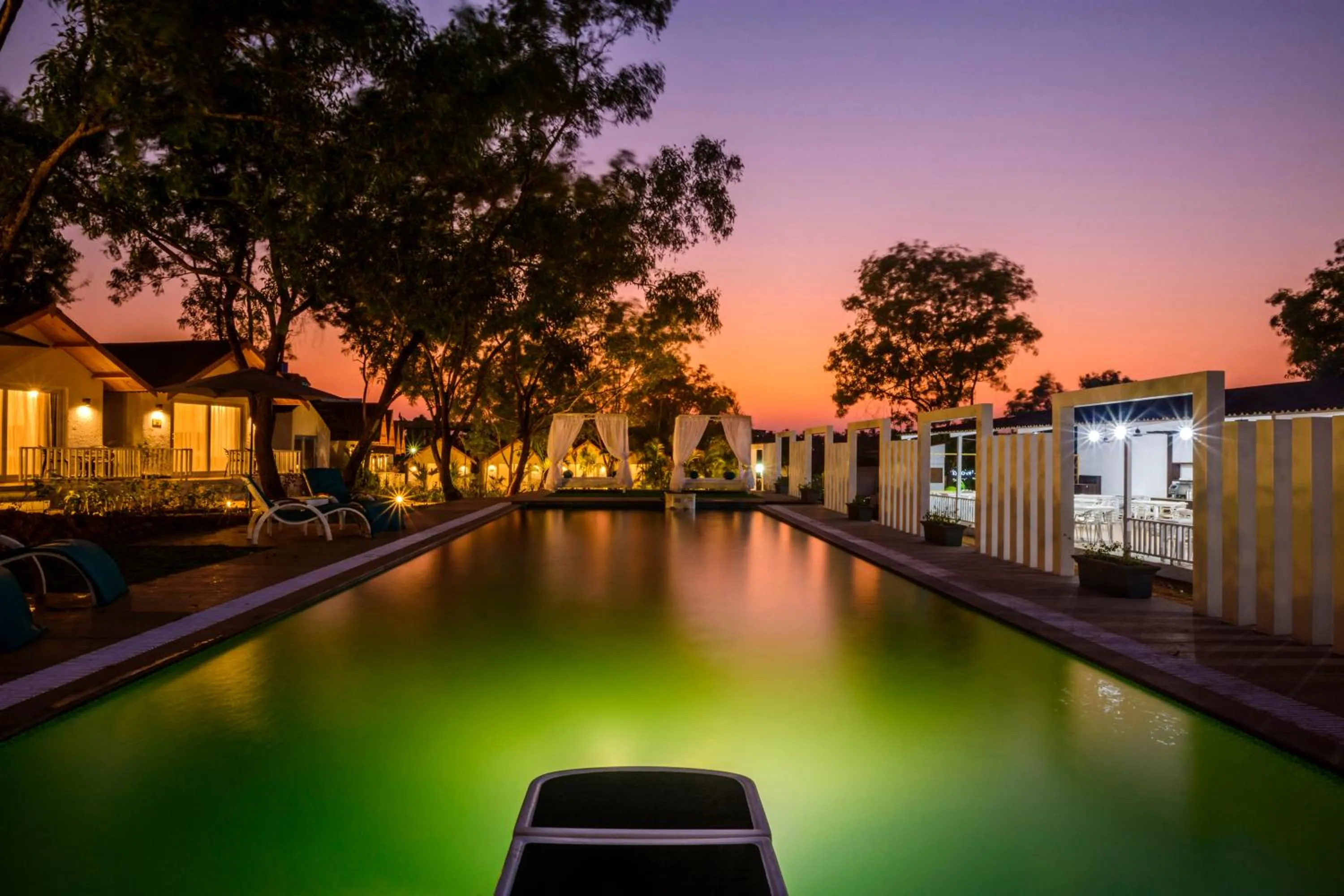 Swimming pool in White Wood Resort By Stone Wood Hotels