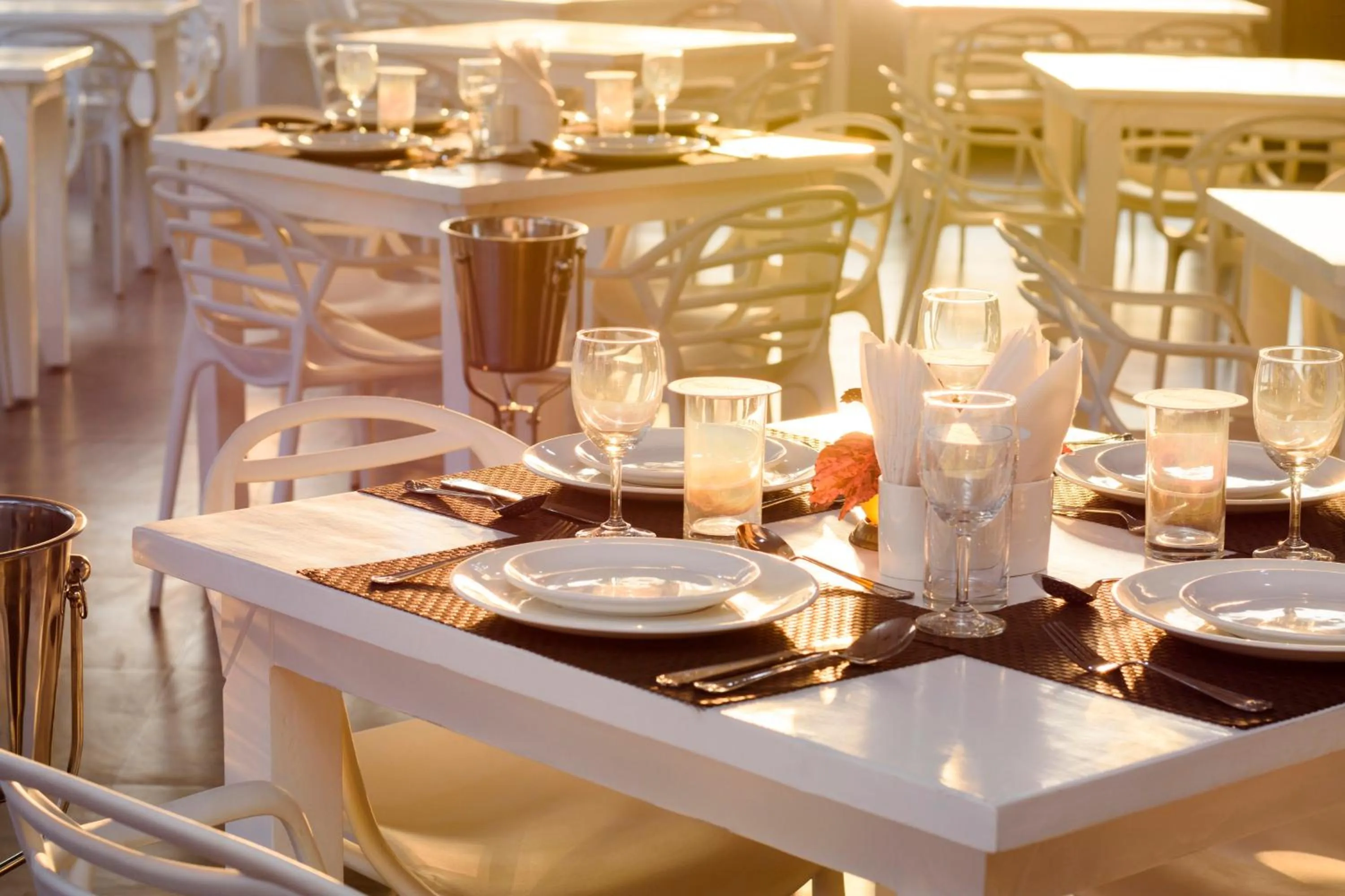 Restaurant/places to eat in White Wood Resort By Stone Wood Hotels