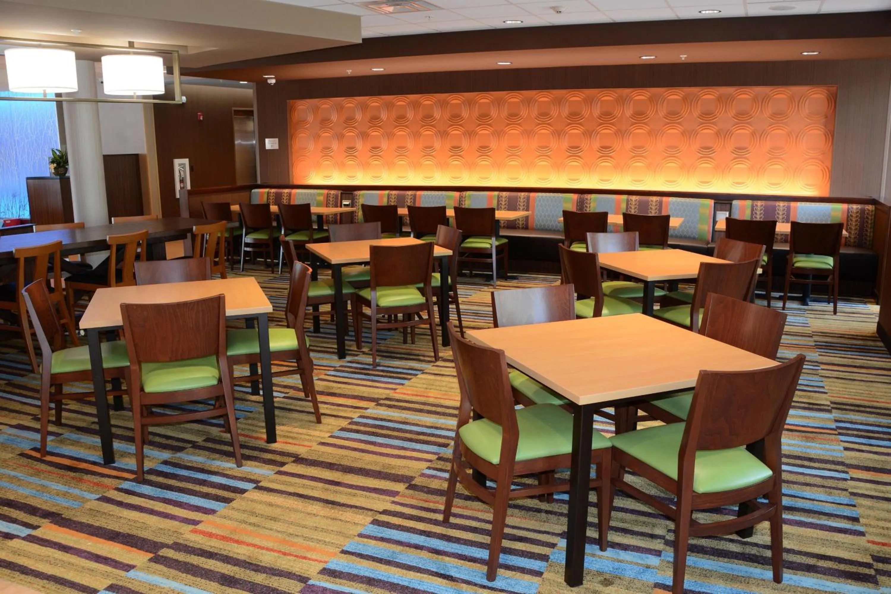Restaurant/places to eat in Fairfield Inn & Suites By Marriott Somerset, PA