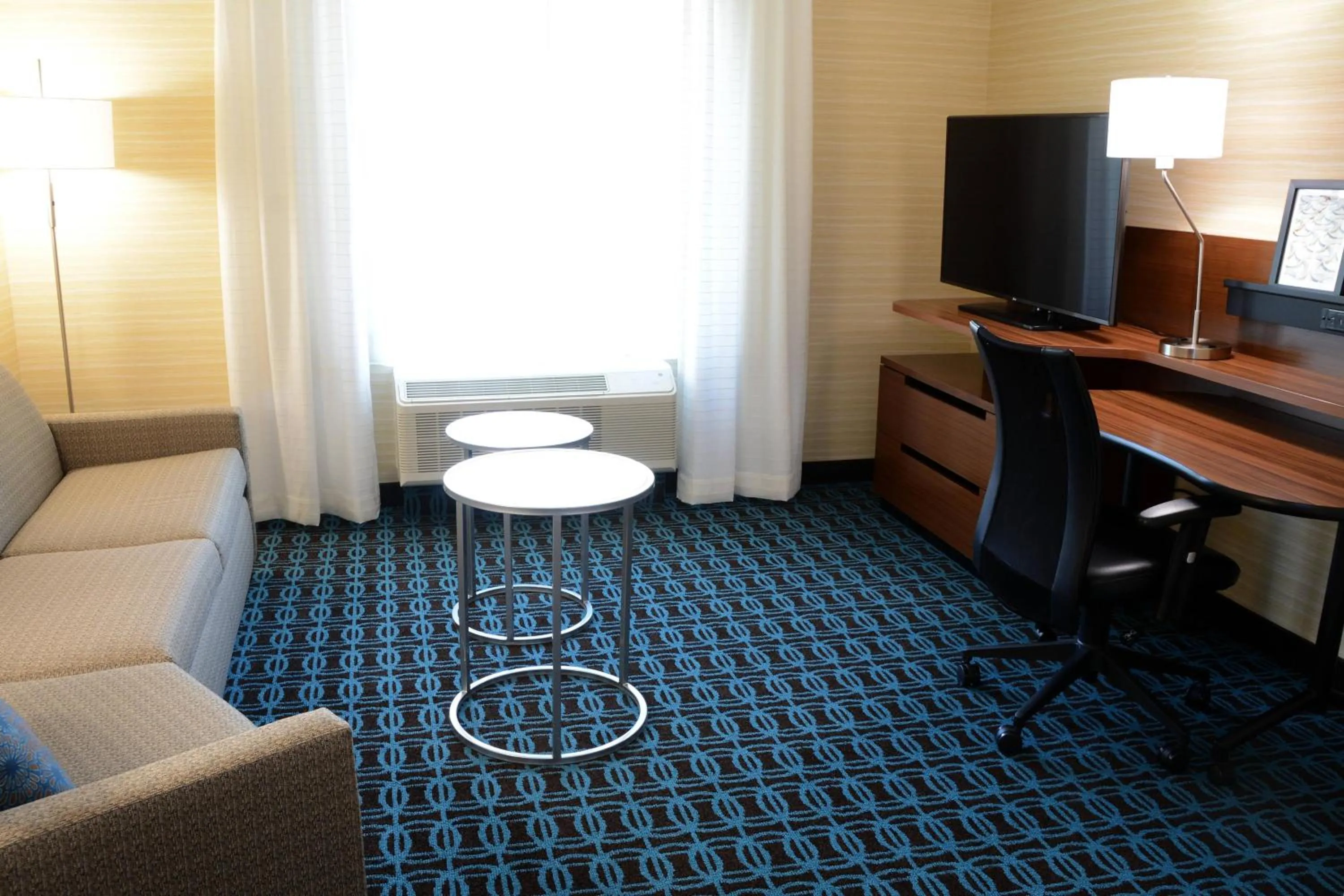 Photo of the whole room in Fairfield Inn & Suites By Marriott Somerset, PA