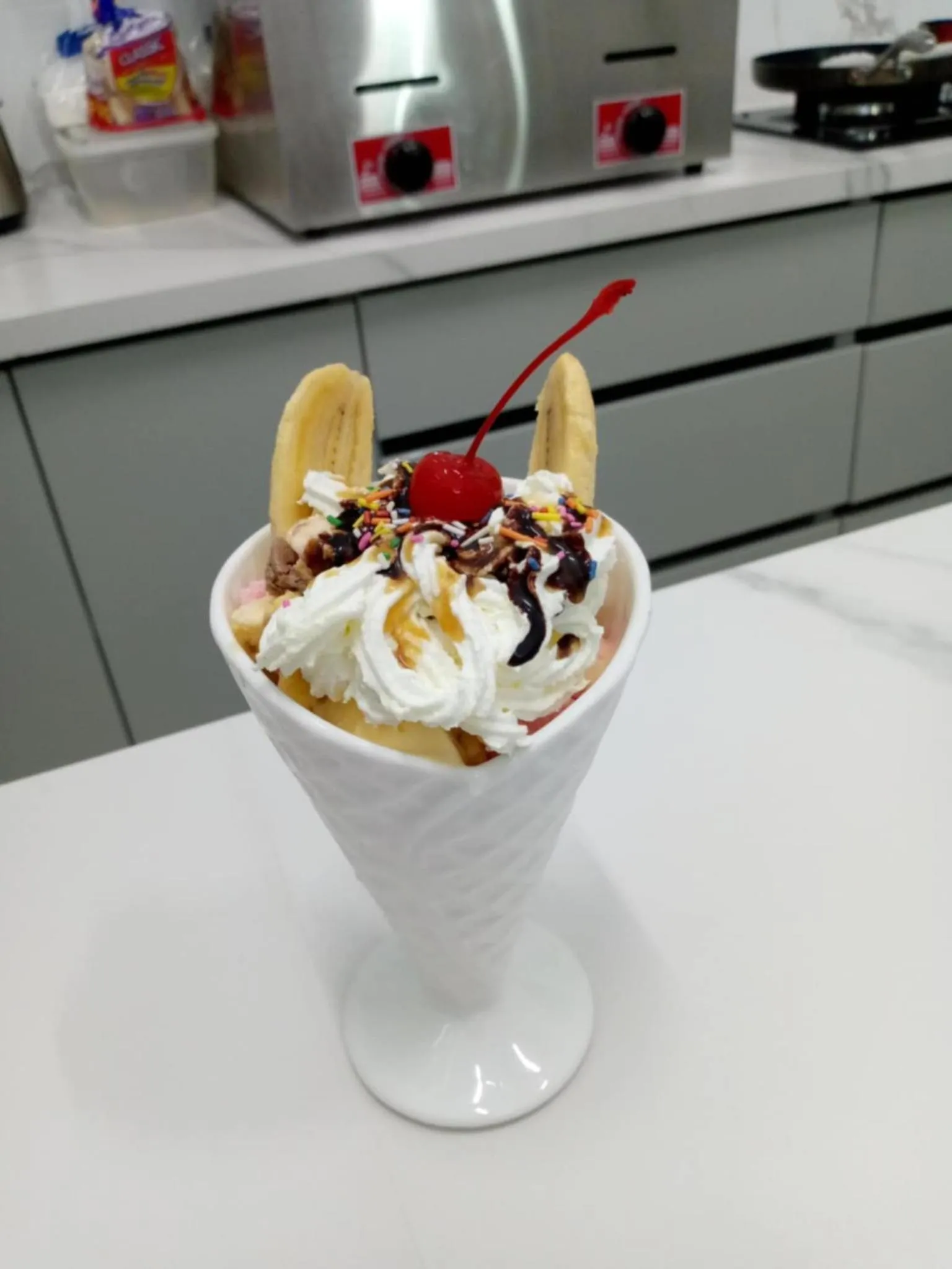 Dinner in Cave Beach Resort - Boutique Accomodation