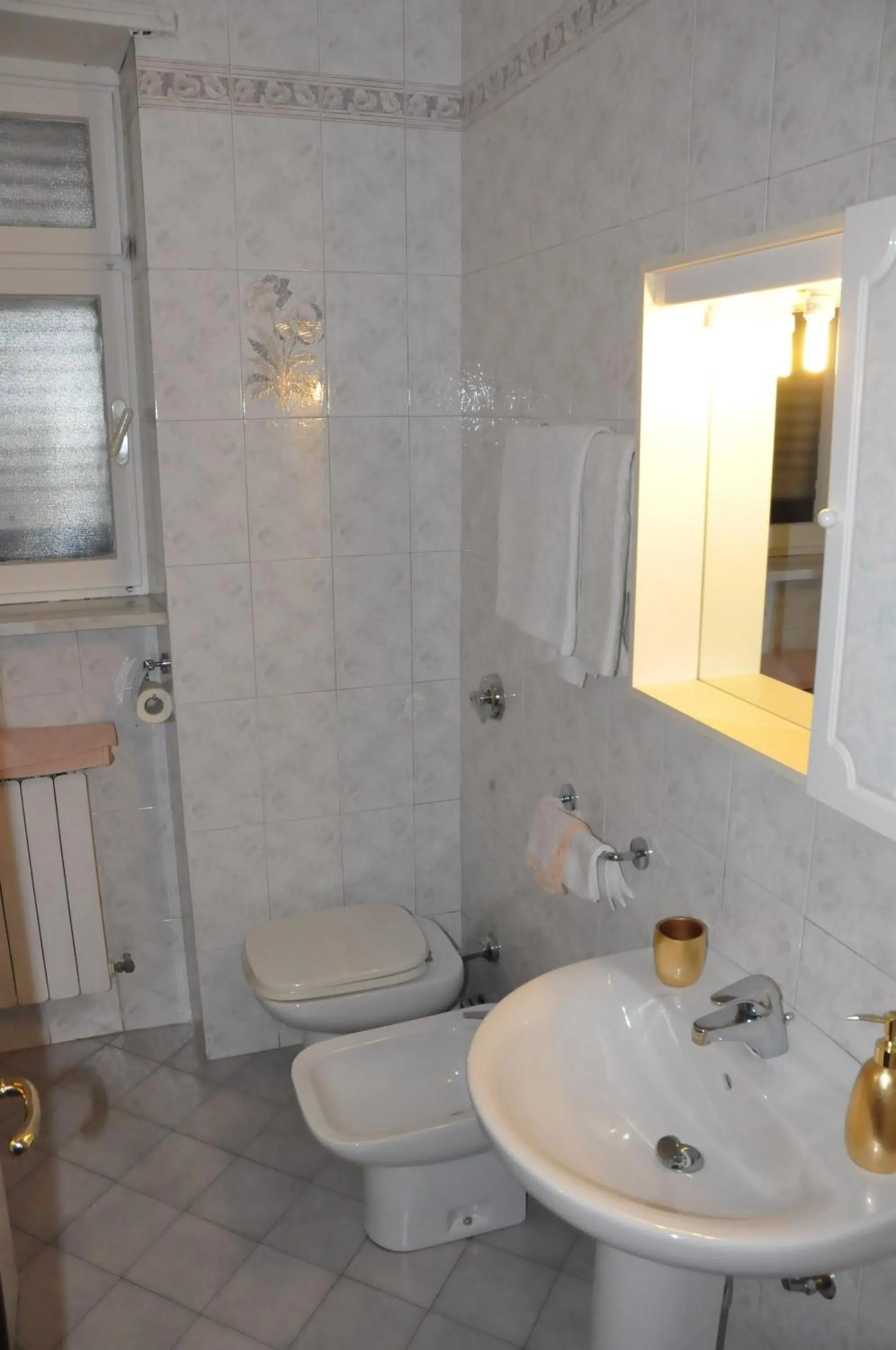 Bathroom in Hotel Vittoriano