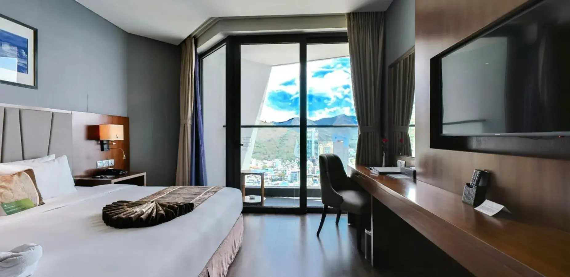 Superior Double Room with Partial Ocean View - Sauna access & Stay More, Pay Less in Boton Blue Hotel & Spa Superior Double Room with Partial Ocean View - Sauna access & Stay More, Pay Less in Boton Blue Hotel & Spa