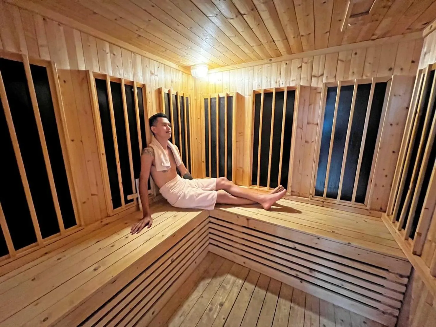 Swimming pool in The Park 304 Executive Serviced Apartment