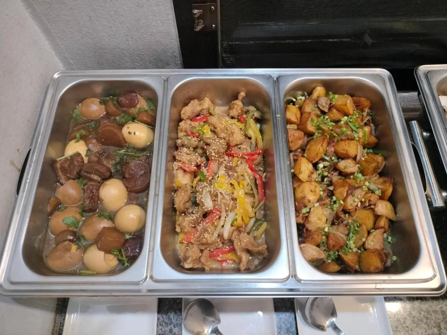 Breakfast in The Park 304 Executive Serviced Apartment