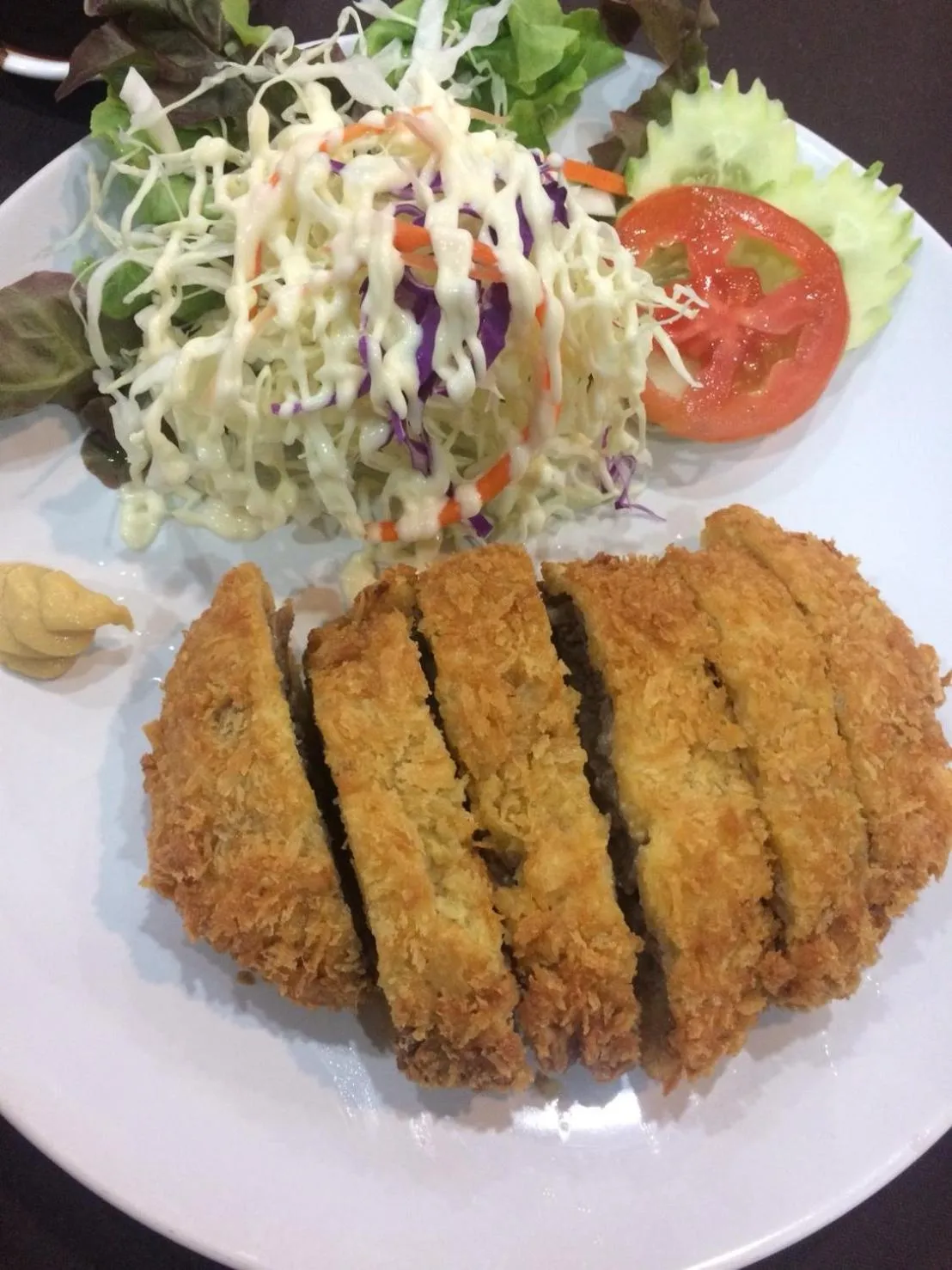 Food in The Park 304 Executive Serviced Apartment