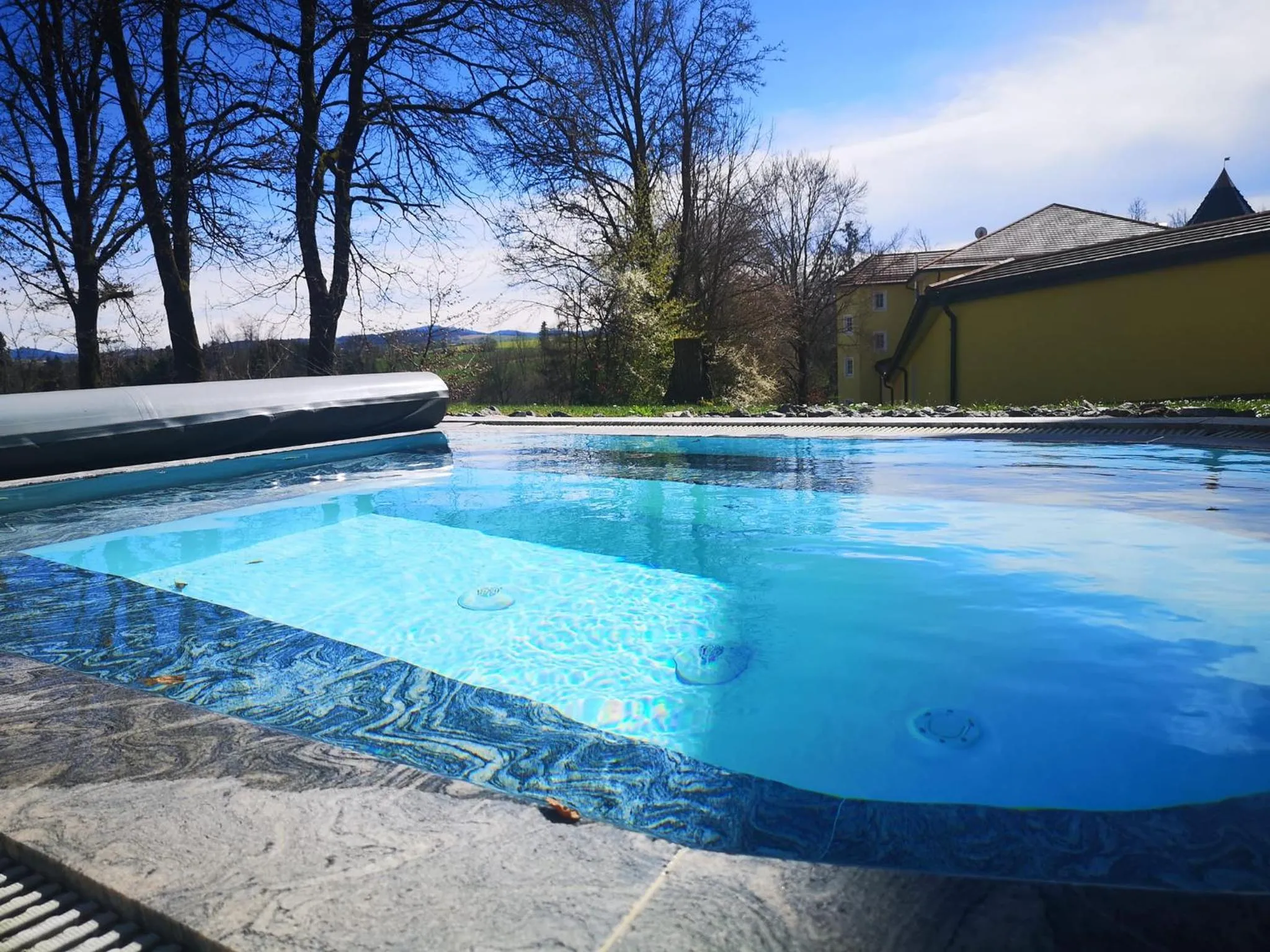 Swimming pool in Wellnesshotel Parkschlössl zu Thyrnau Ihr adults only SPA Resort