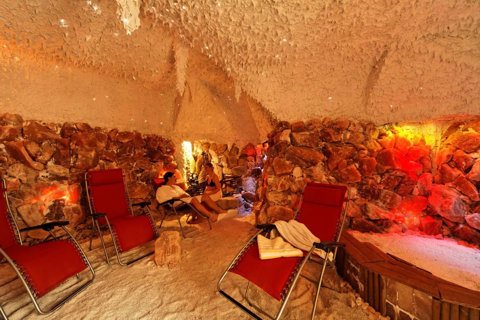 Spa and wellness centre/facilities in Wellnesshotel Parkschlössl zu Thyrnau Ihr adults only SPA Resort