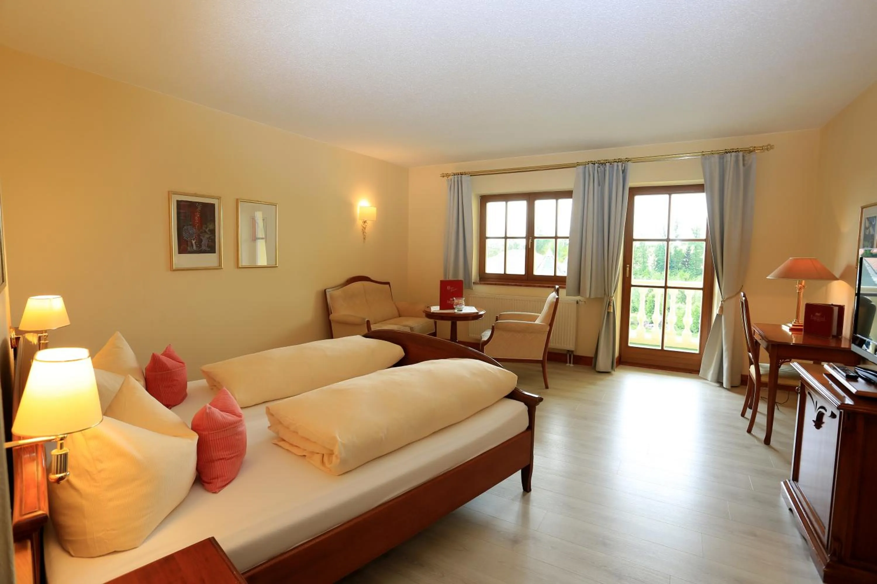 Bed in Wellnesshotel Parkschlössl zu Thyrnau Ihr adults only SPA Resort